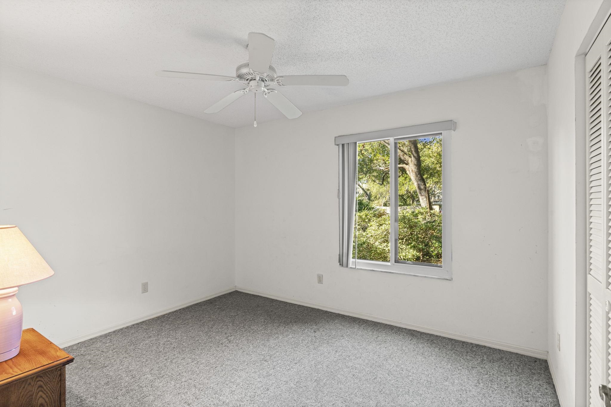 Image 19 of 39 For 311 Twelvth St.