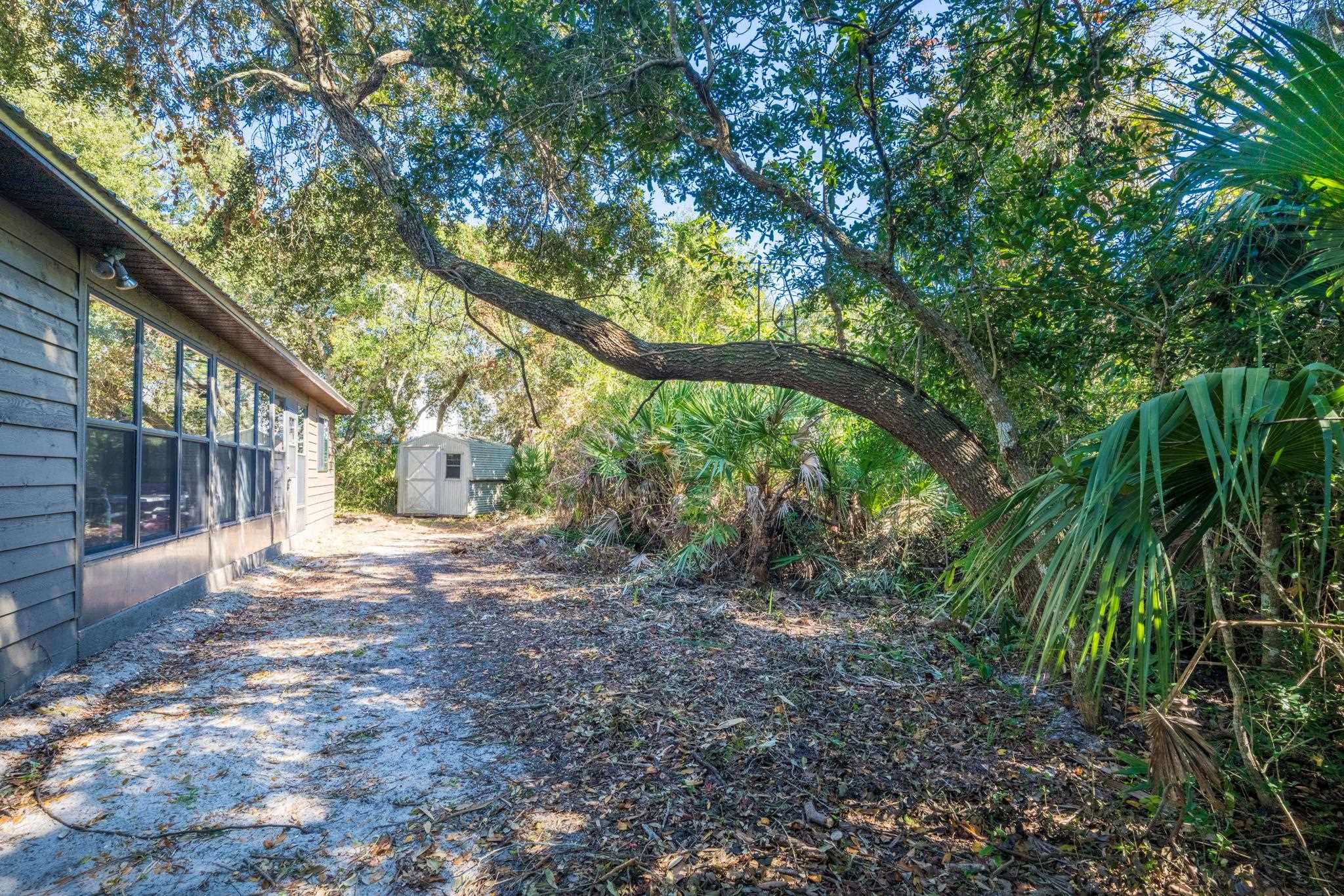 Image 27 of 39 For 311 Twelvth St.