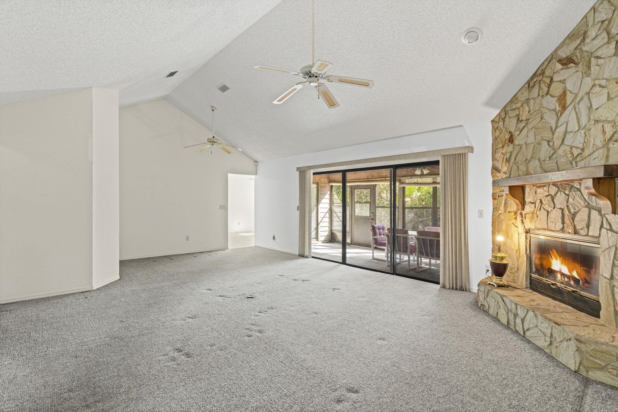 Image 6 of 39 For 311 Twelvth St.