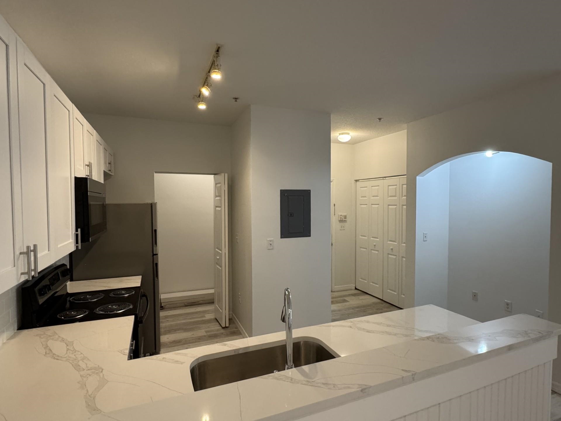 Image 3 of 22 For 540 Florida Club Blvd  305