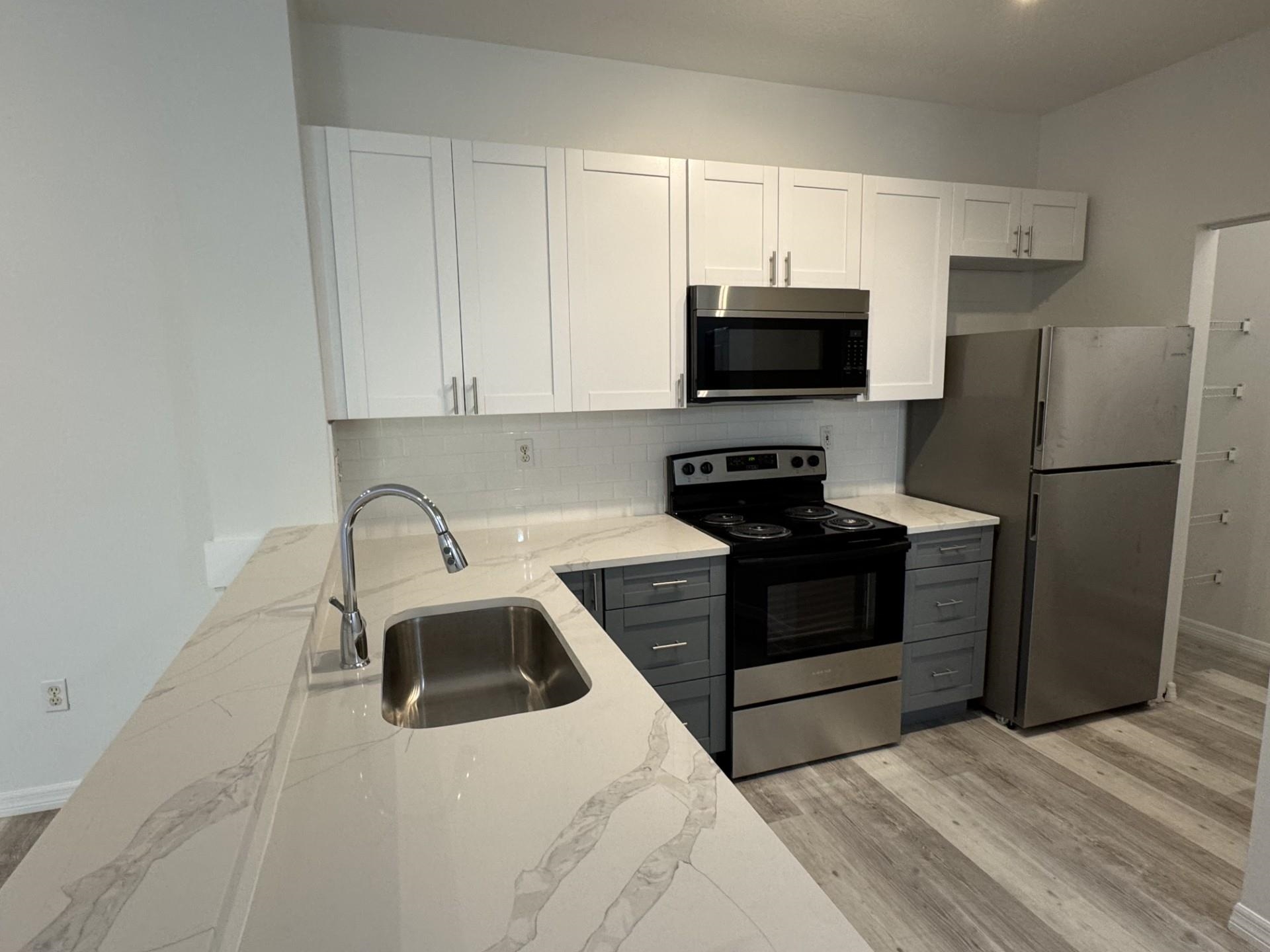 Image 4 of 22 For 540 Florida Club Blvd  305