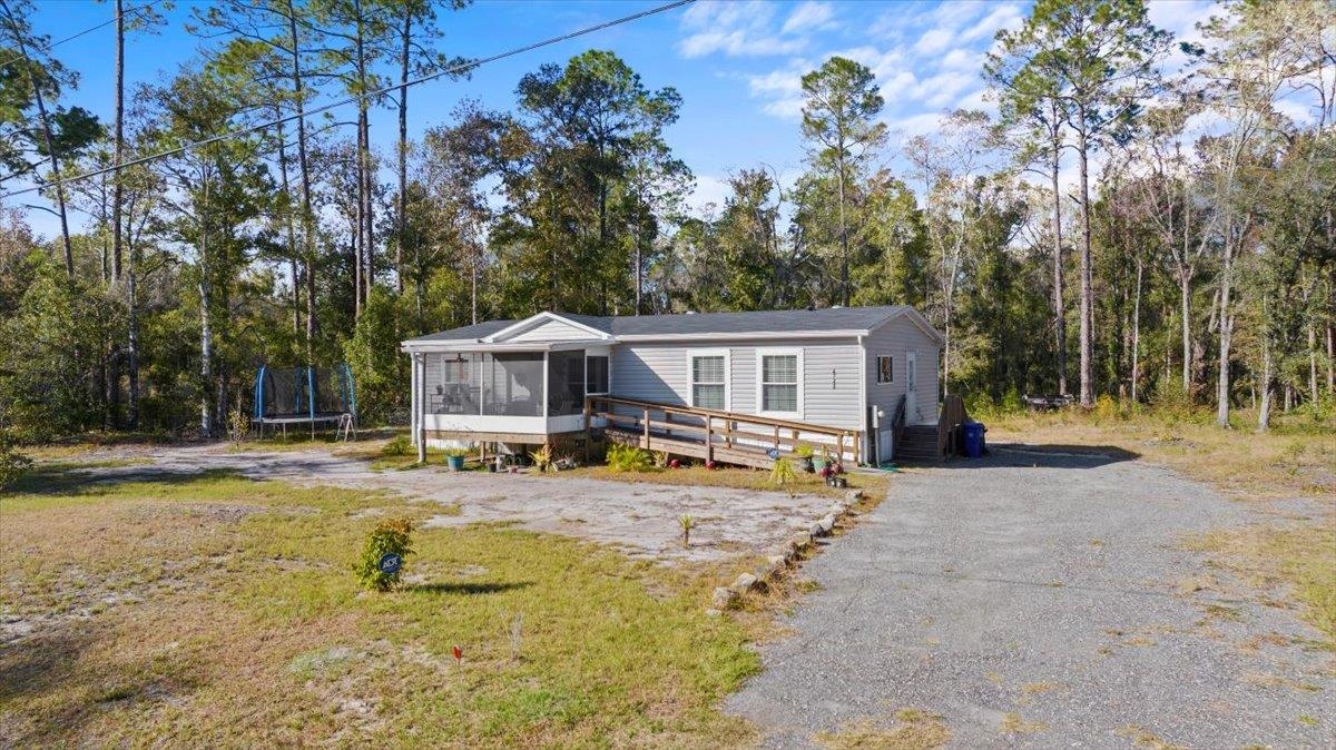 Image 30 of 34 For 4740 Ursula St