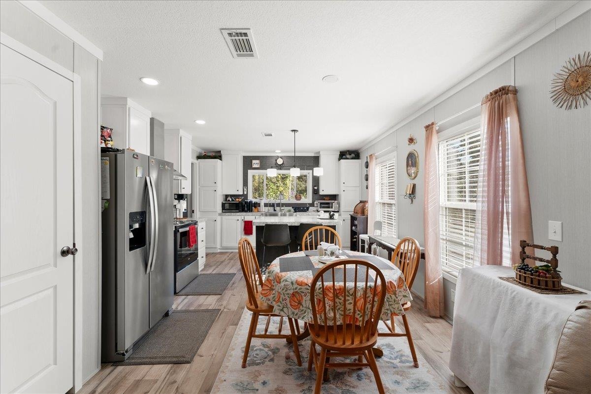 Image 6 of 34 For 4740 Ursula St