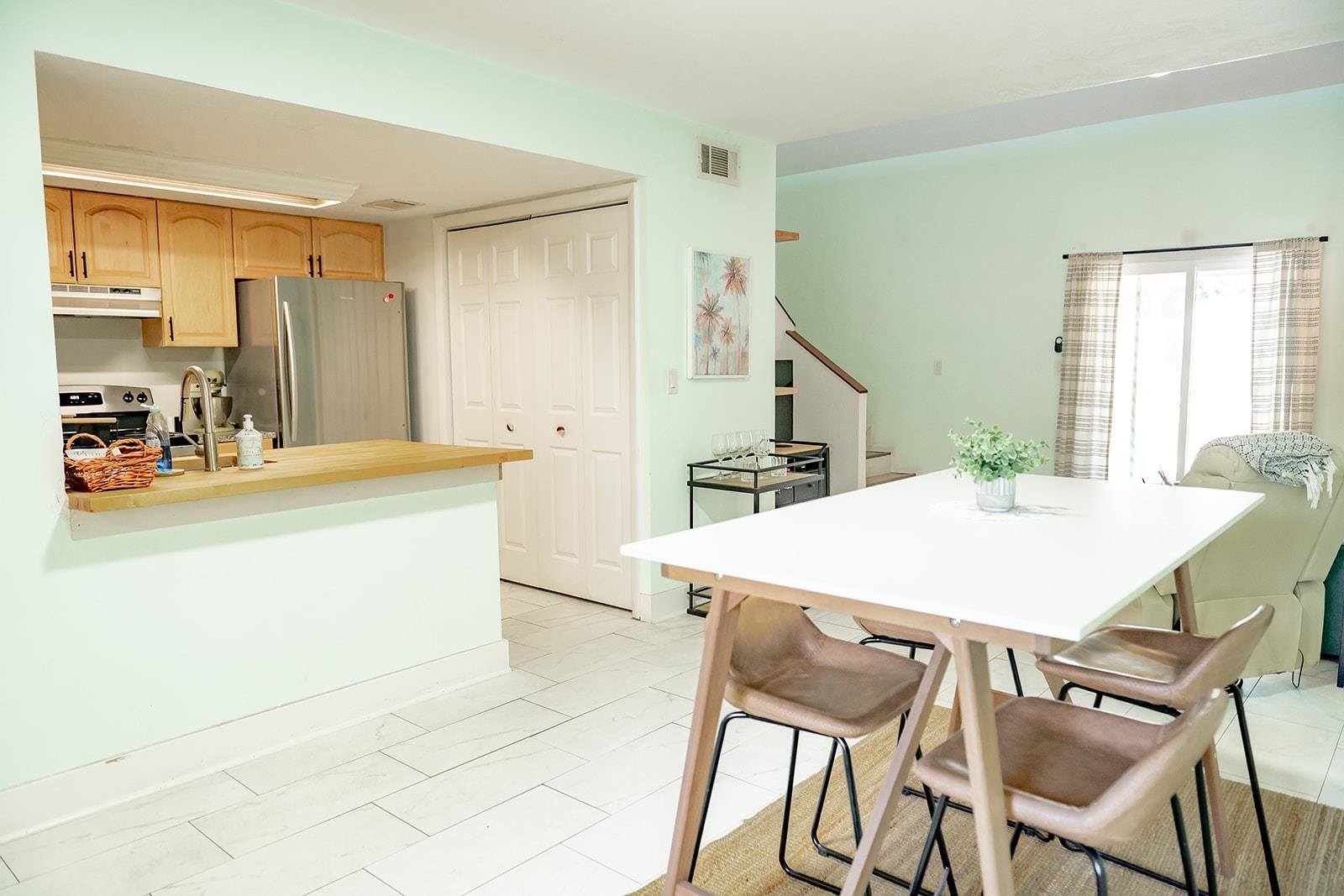 Image 3 of 50 For 3804 Windjammer Ln