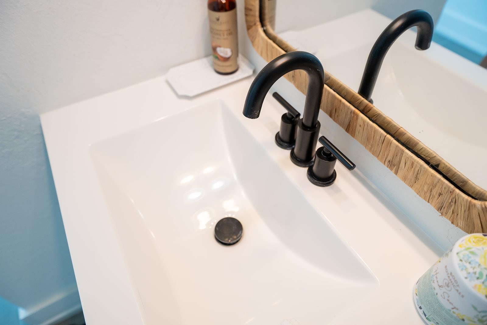 Image 36 of 50 For 3804 Windjammer Ln