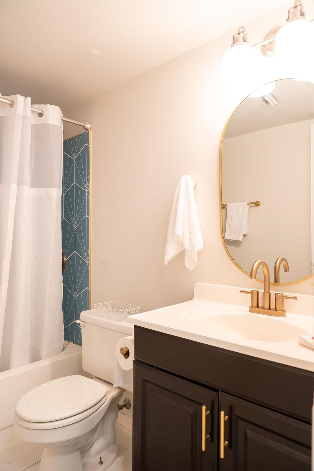 Image 38 of 50 For 3804 Windjammer Ln