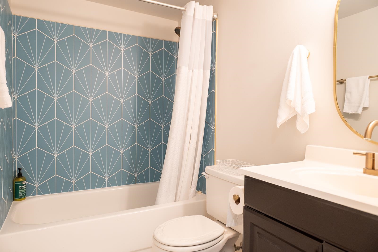 Image 41 of 50 For 3804 Windjammer Ln