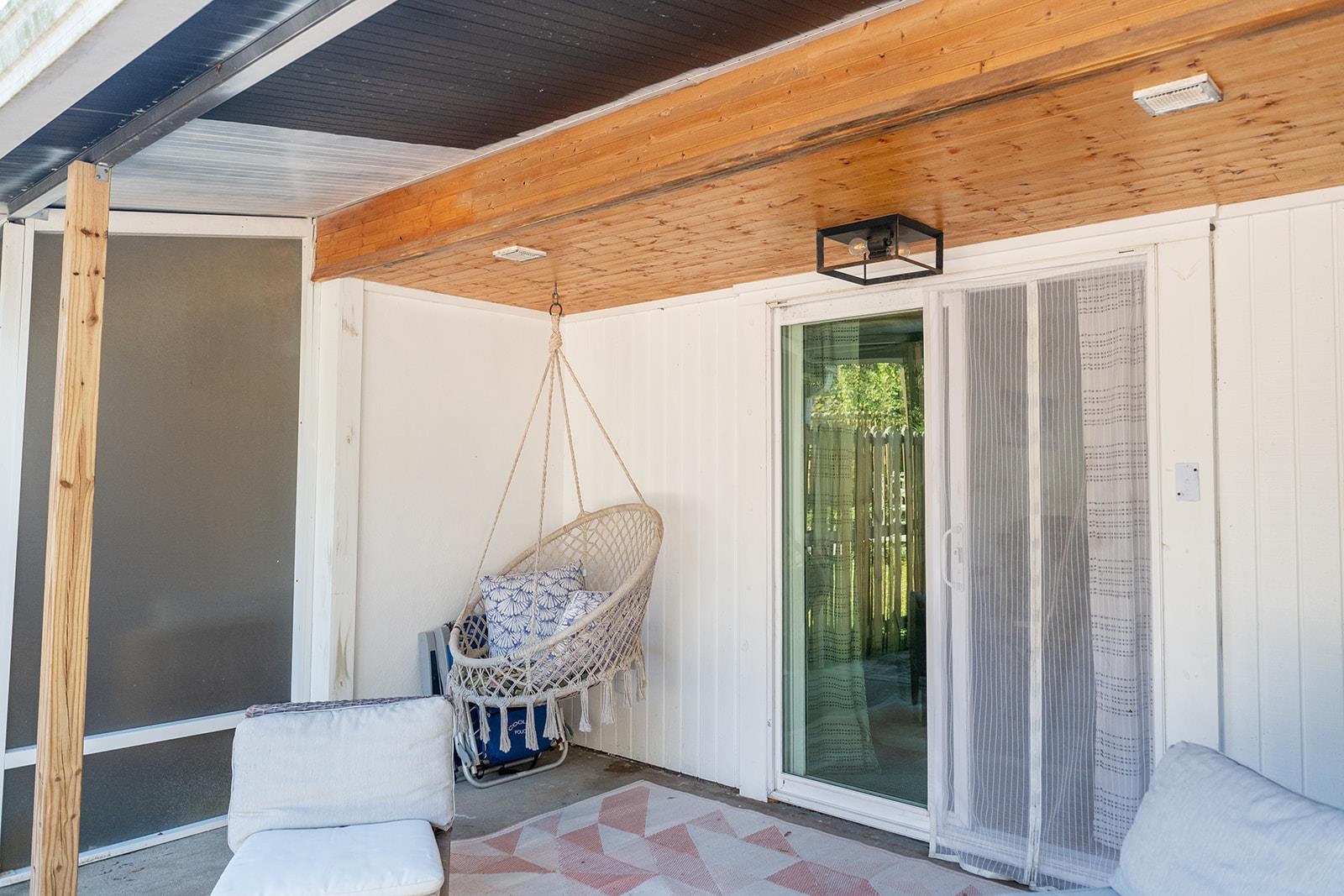 Image 47 of 50 For 3804 Windjammer Ln