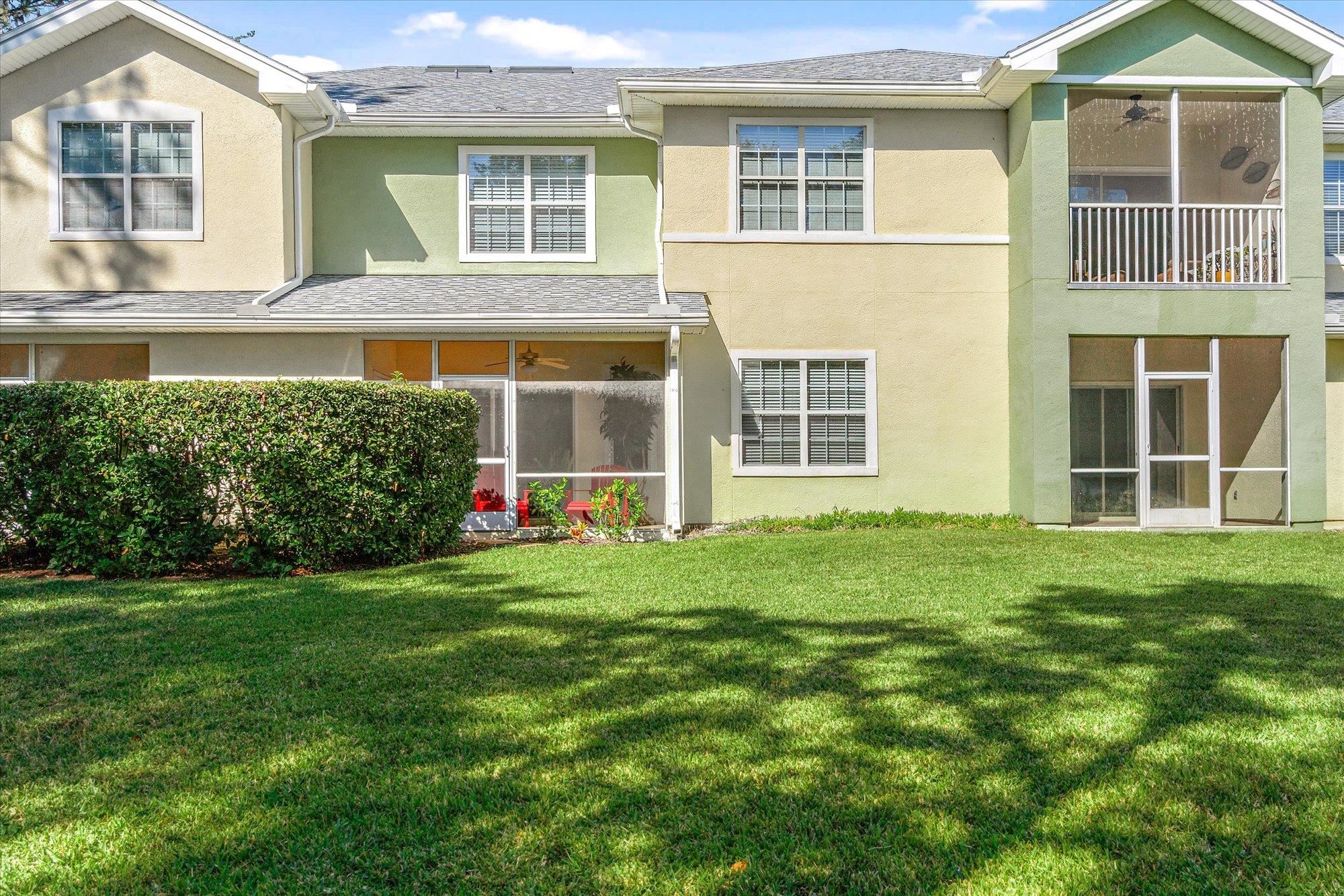 Image 38 of 52 For 105 Pine Hollow Trl E 207