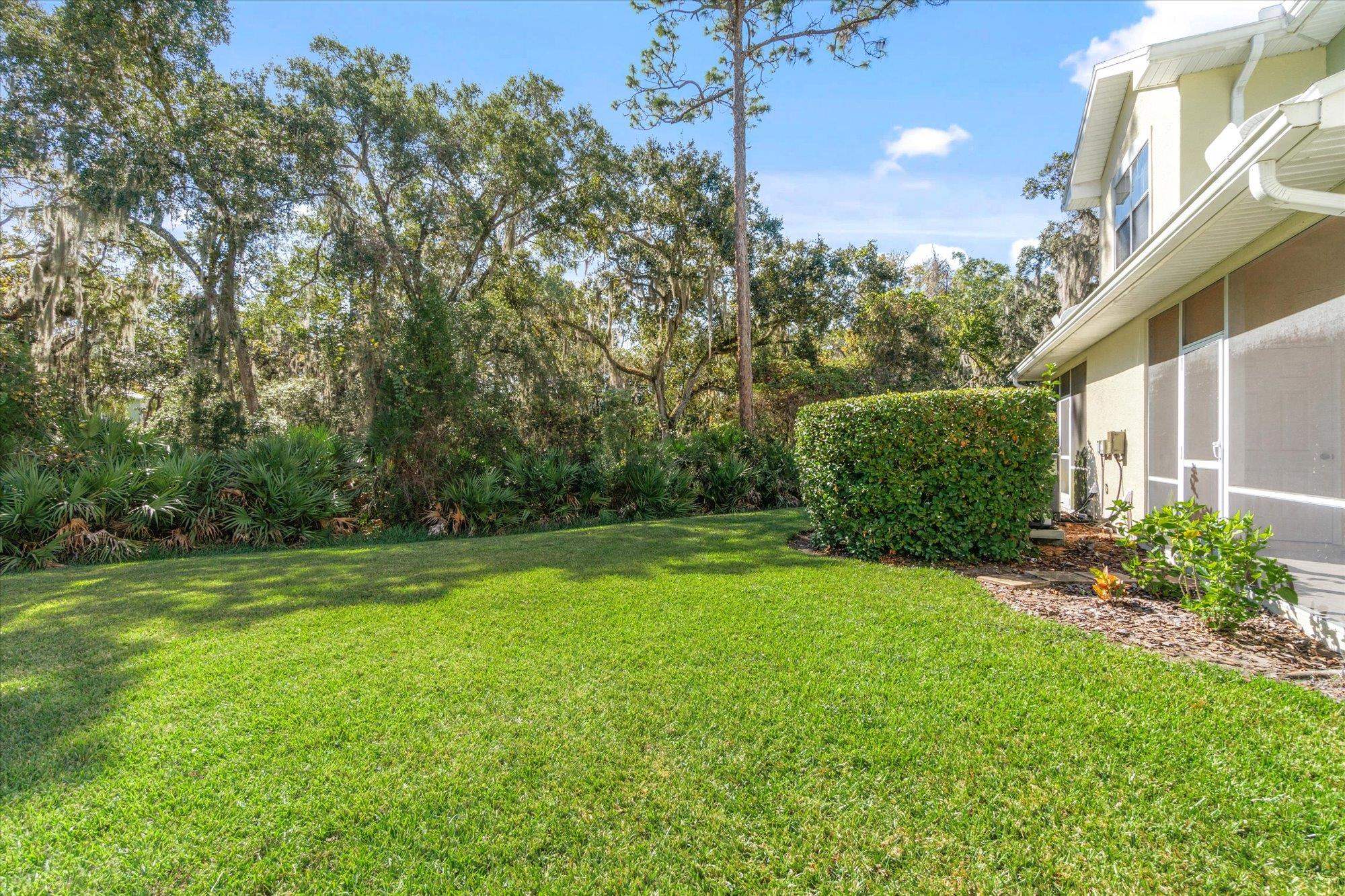 Image 39 of 52 For 105 Pine Hollow Trl E 207