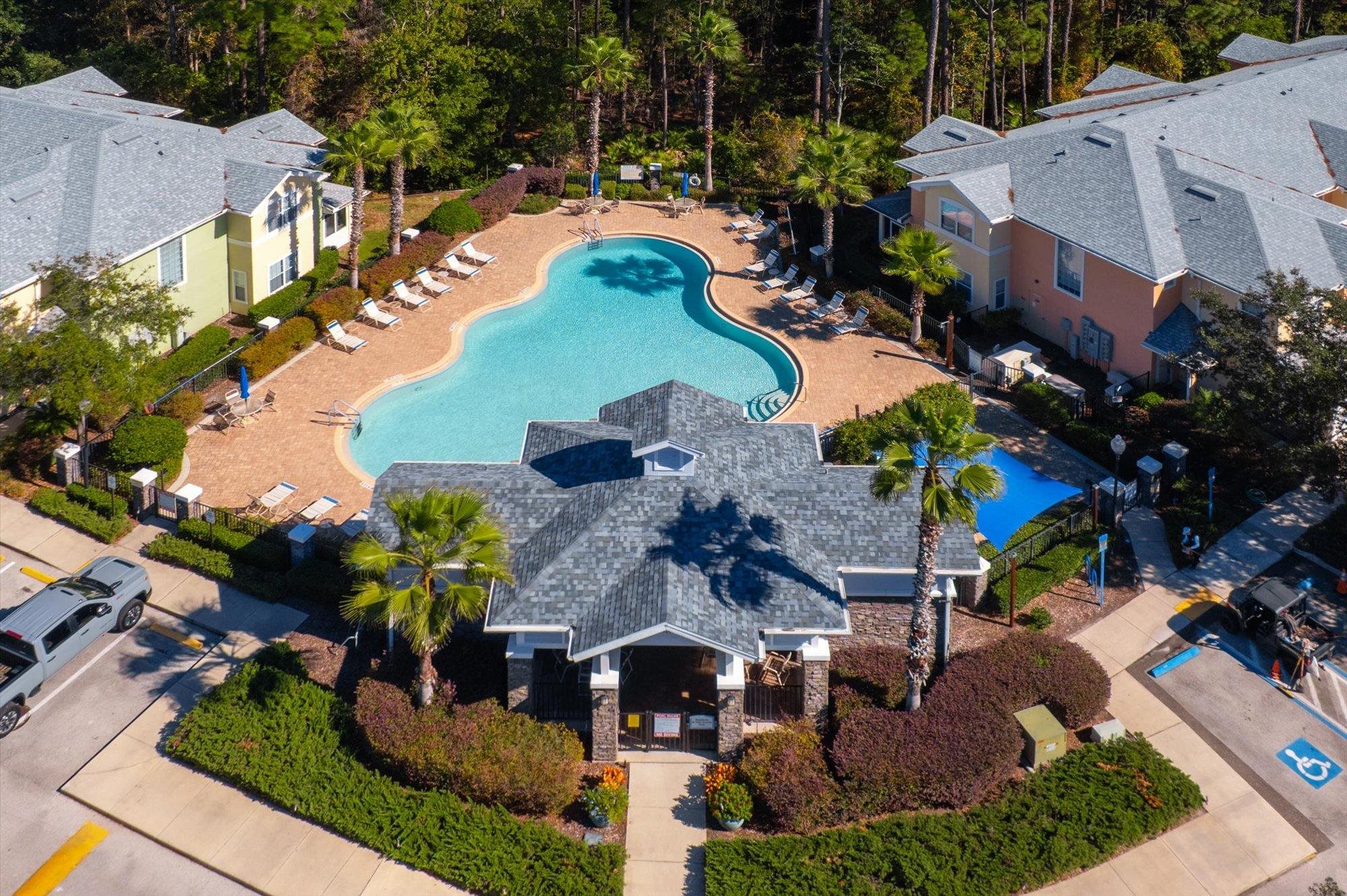 Image 45 of 52 For 105 Pine Hollow Trl E 207