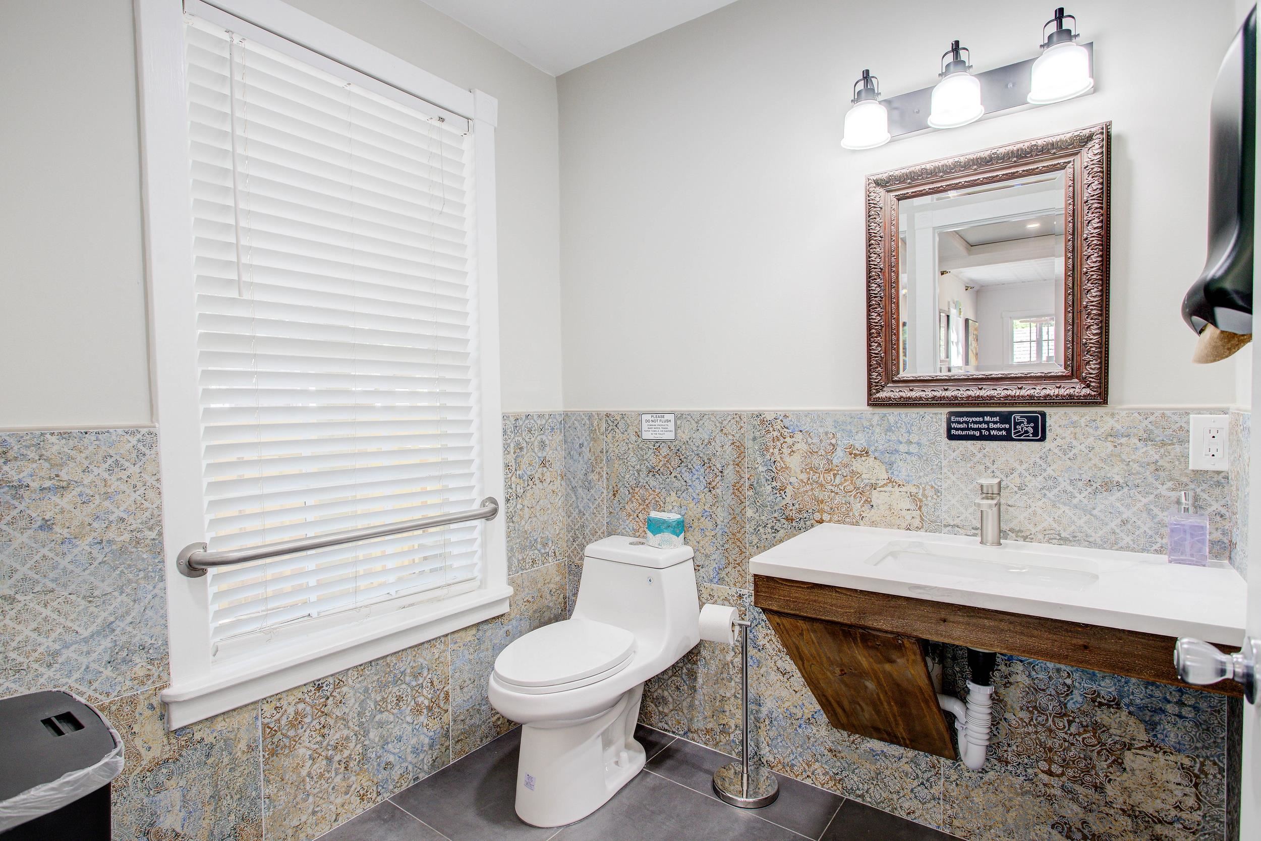 Image 19 of 69 For 29 Cuna St  