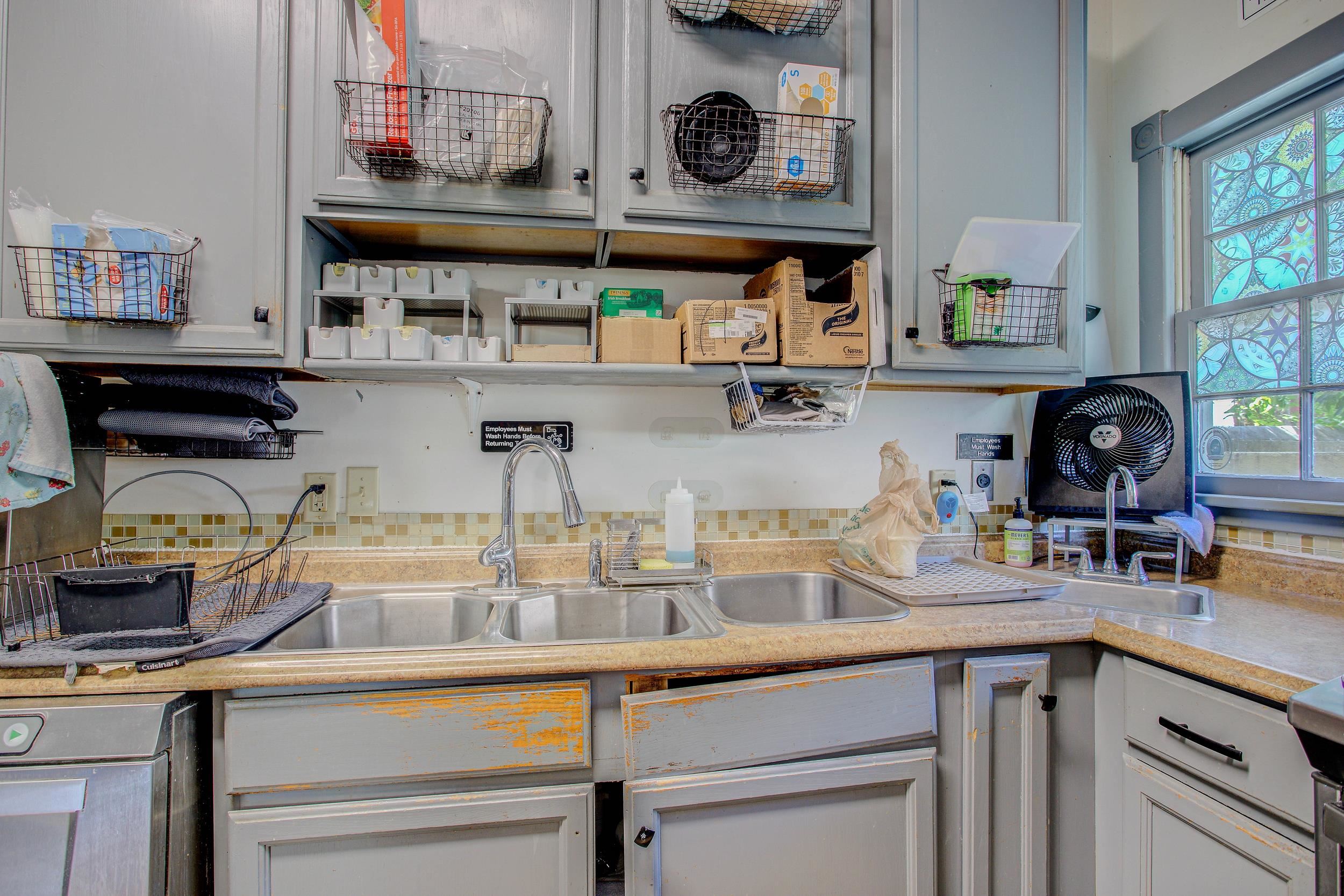 Image 22 of 69 For 29 Cuna St  