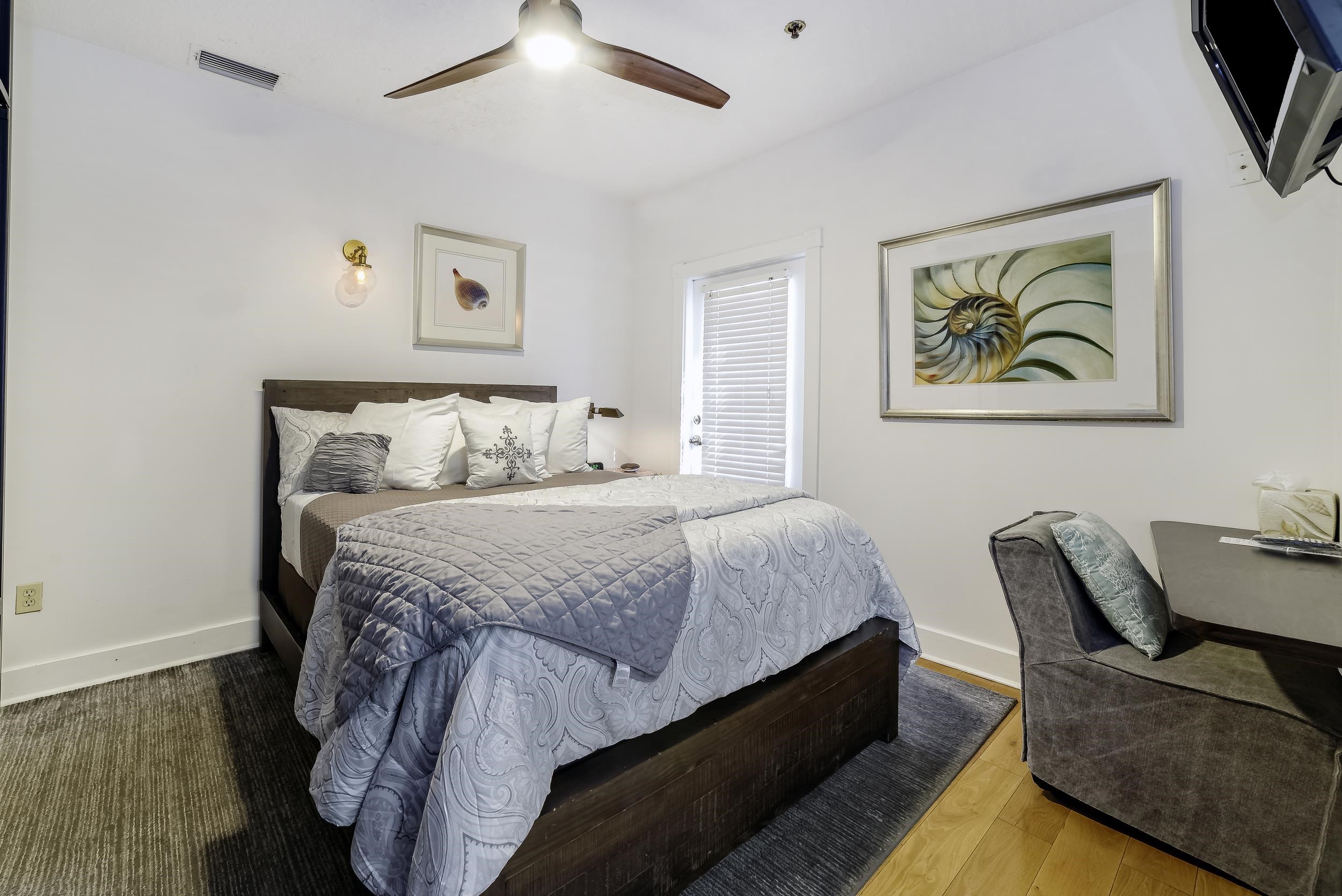 Image 27 of 69 For 29 Cuna St  