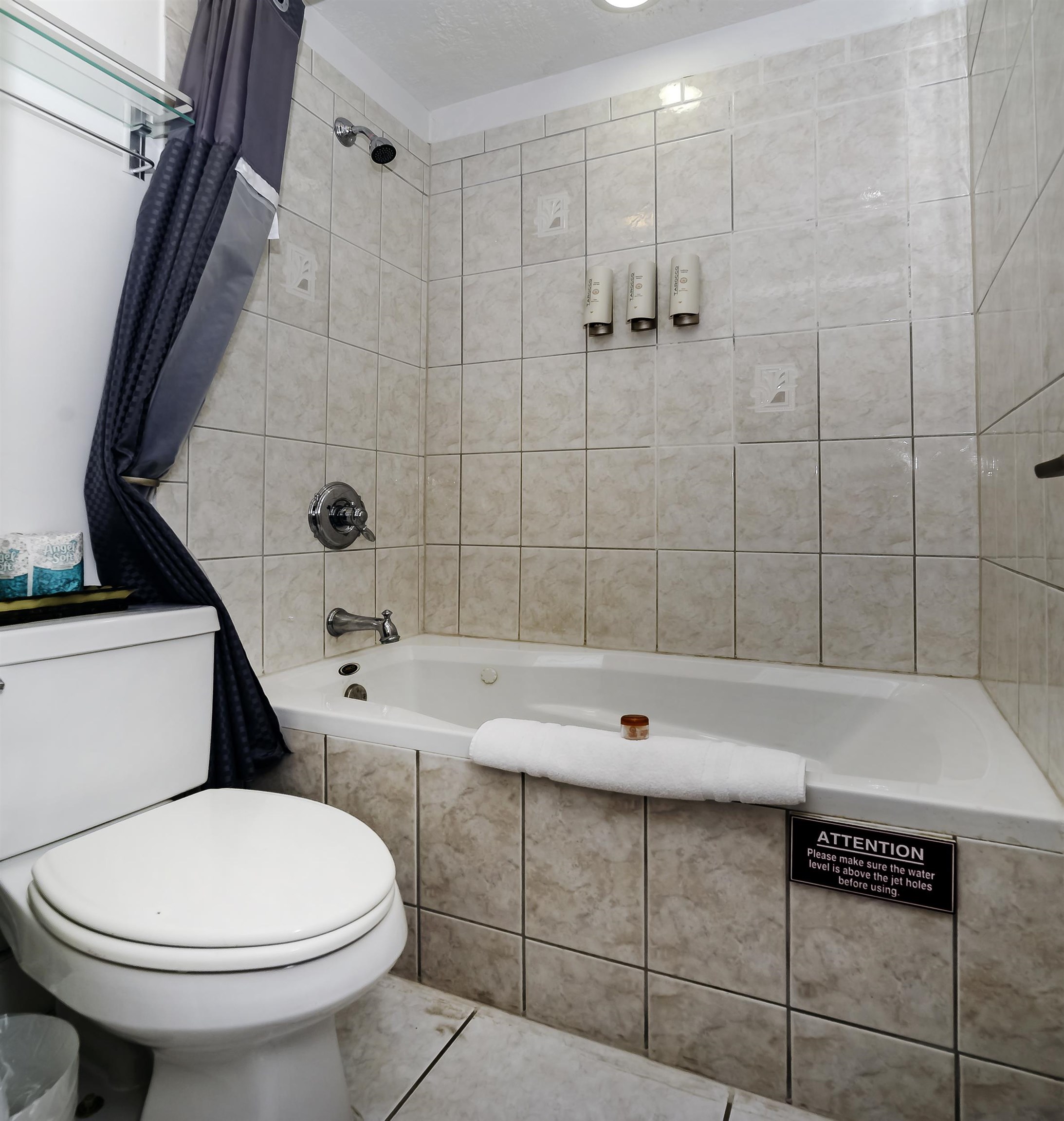 Image 49 of 69 For 29 Cuna St  