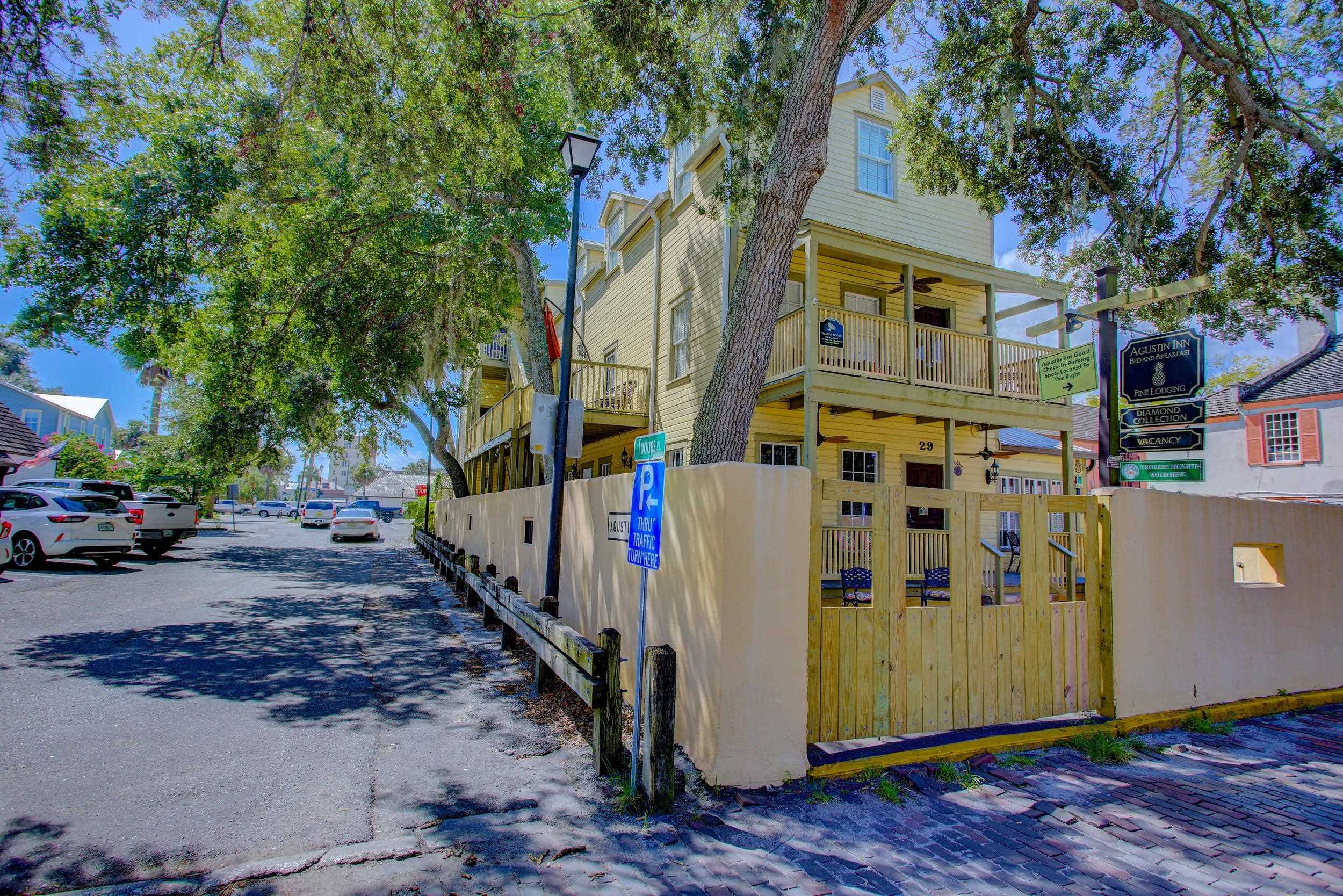 Image 5 of 69 For 29 Cuna St  