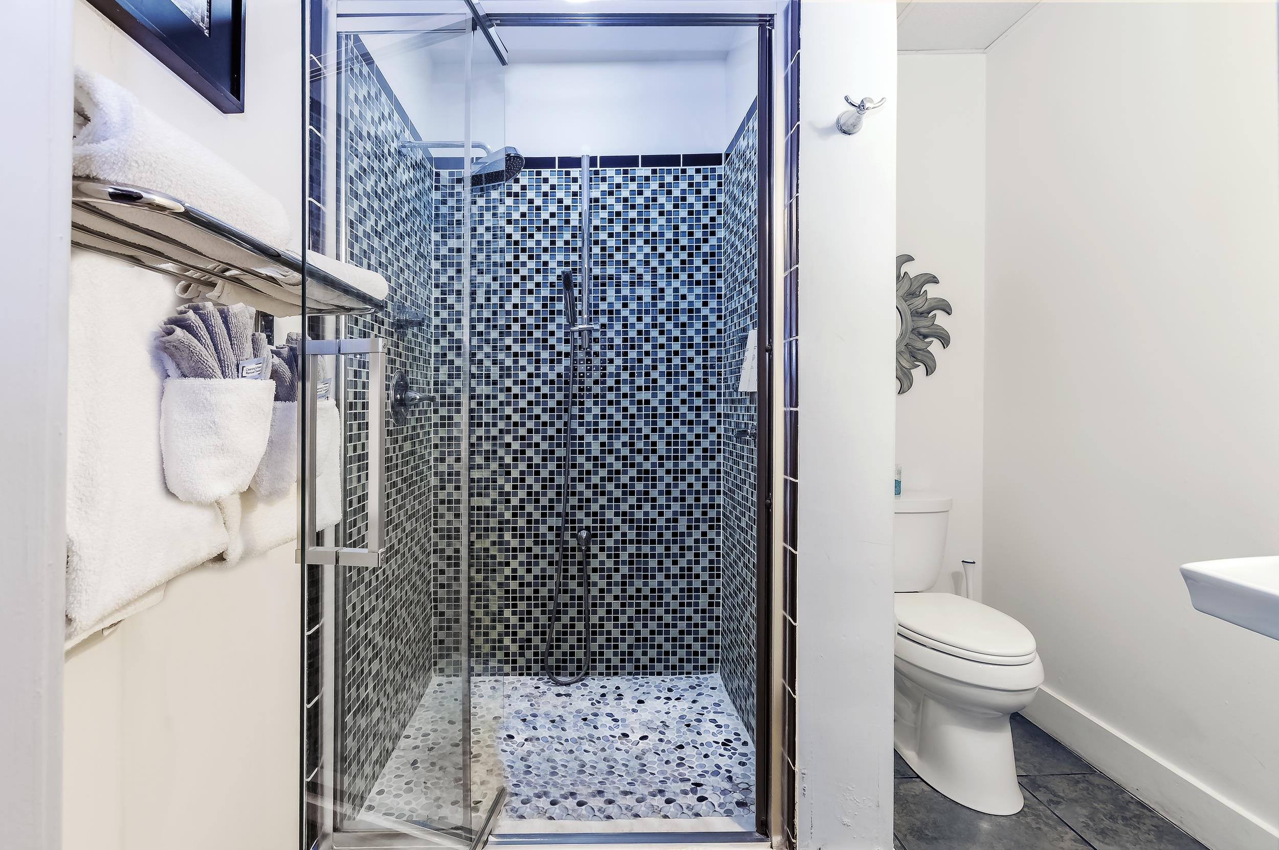 Image 63 of 69 For 29 Cuna St  