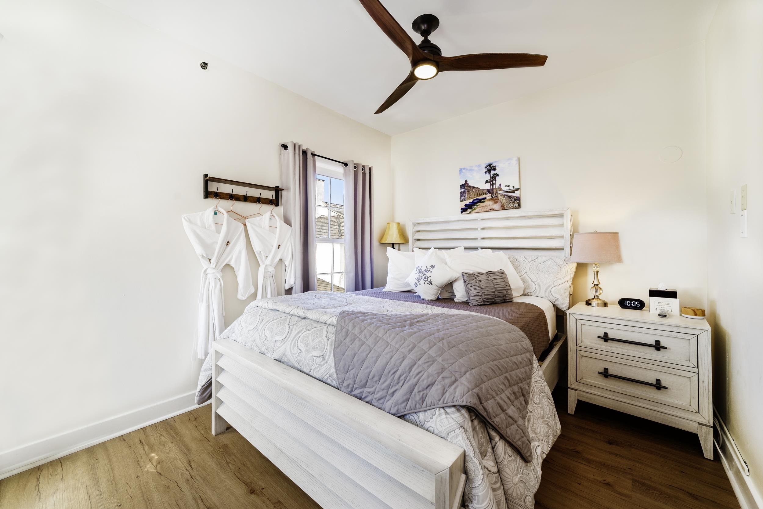 Image 55 of 69 For 29 Cuna St  