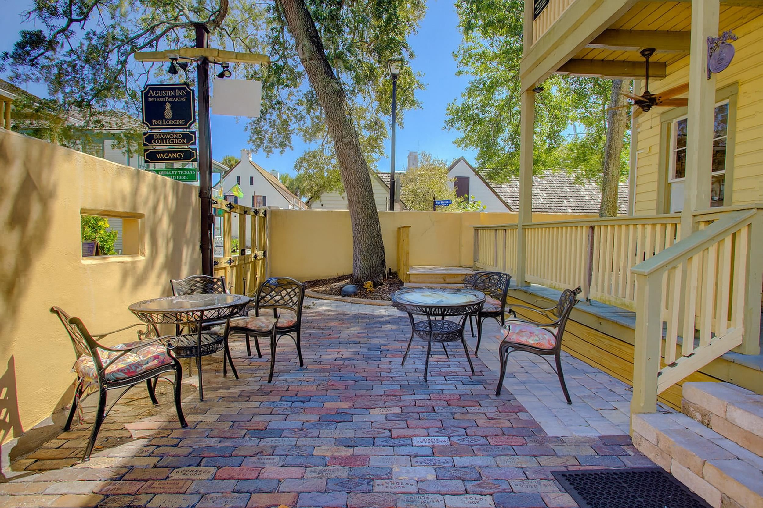 Image 8 of 69 For 29 Cuna St  