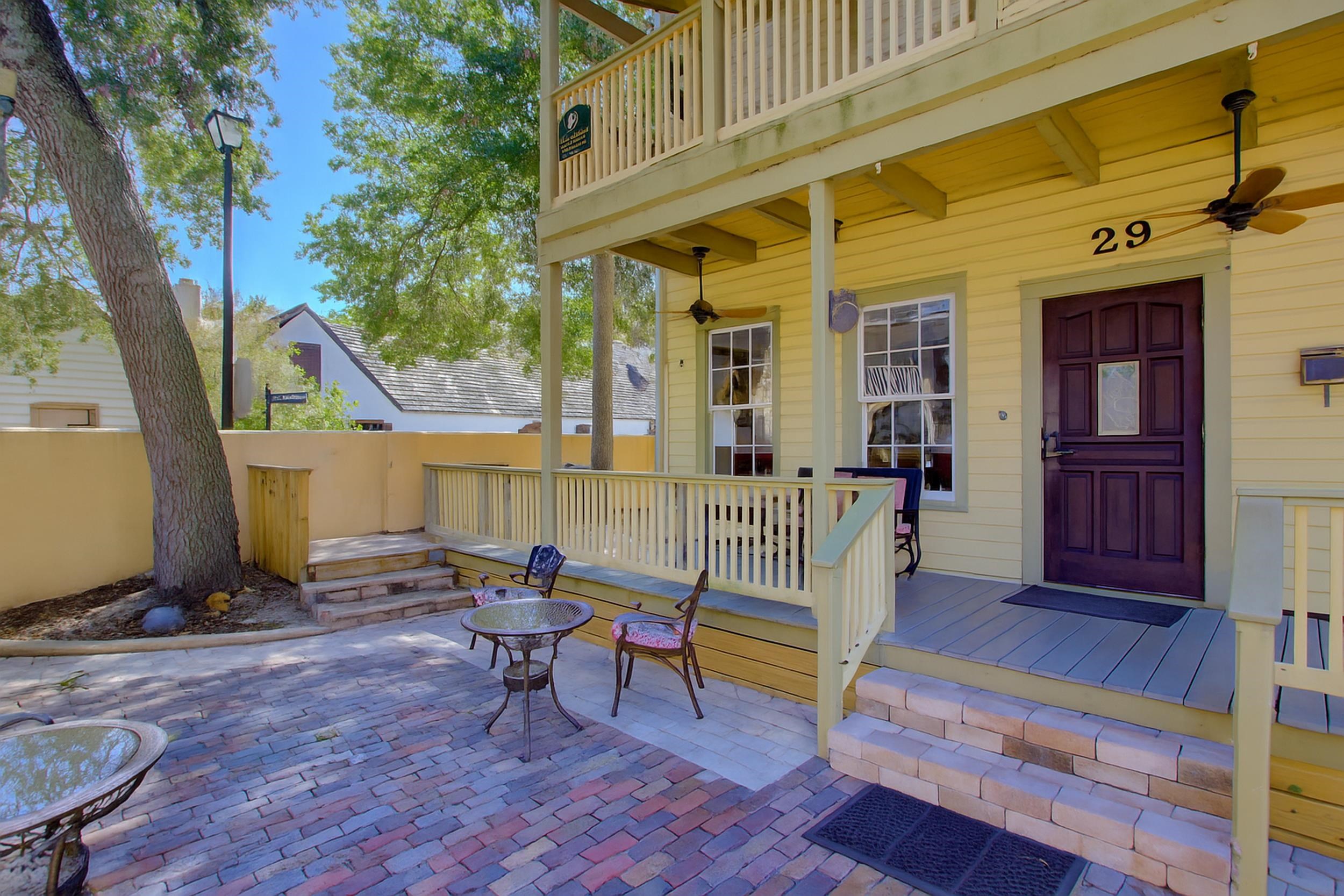 Image 9 of 69 For 29 Cuna St  