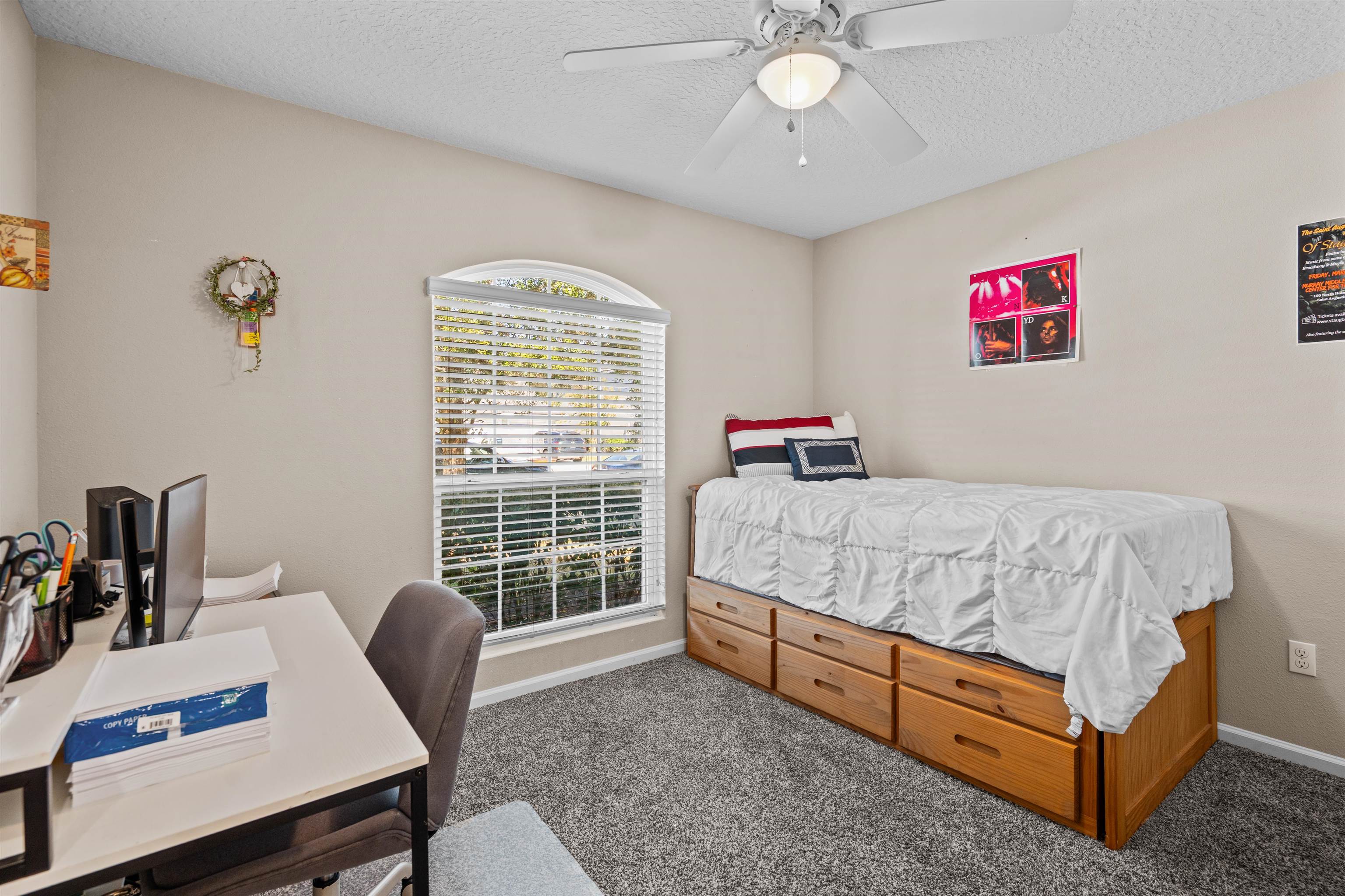 Image 7 of 19 For 165 Summer Point Dr