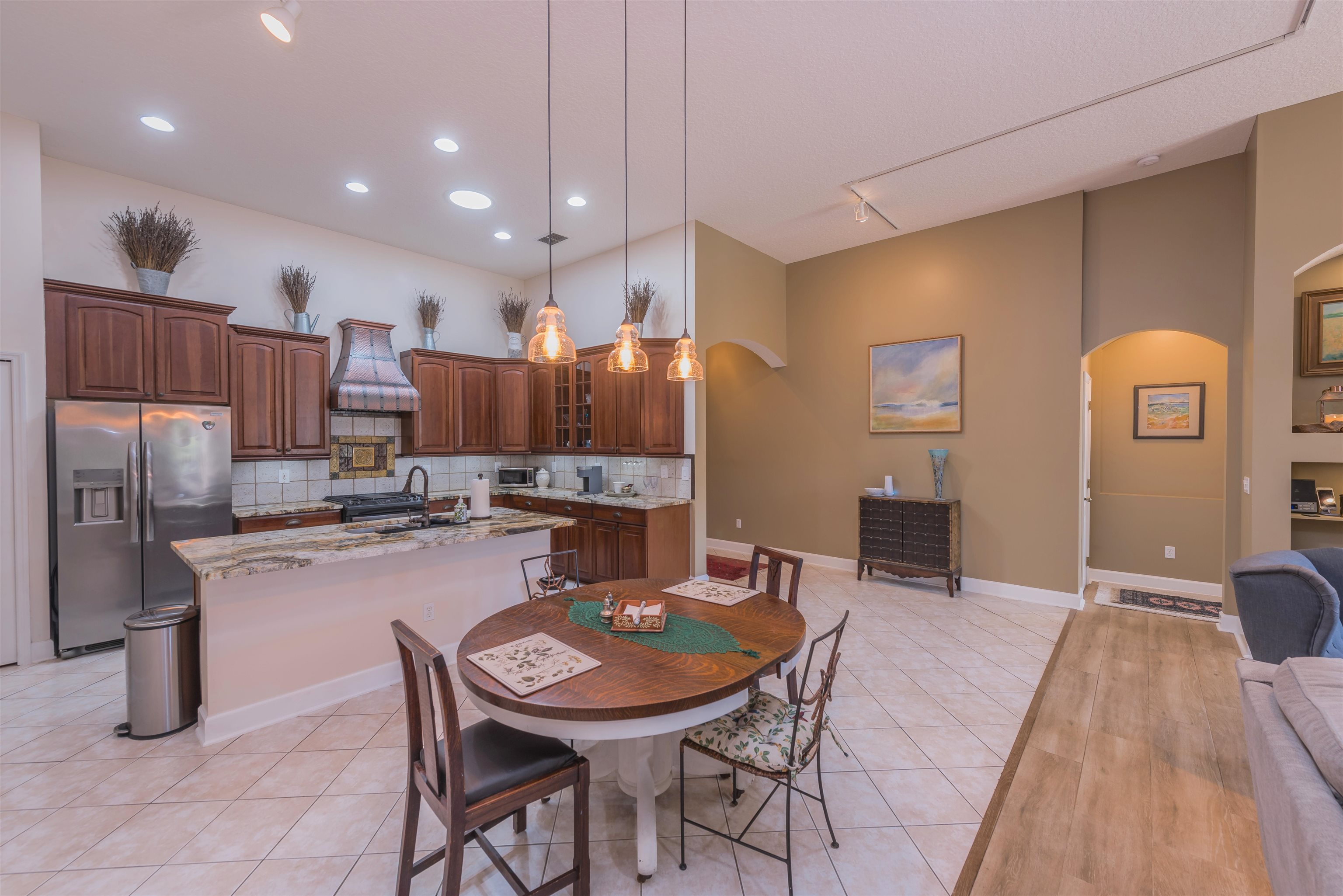 Image 10 of 32 For 1575 Barrington Cir