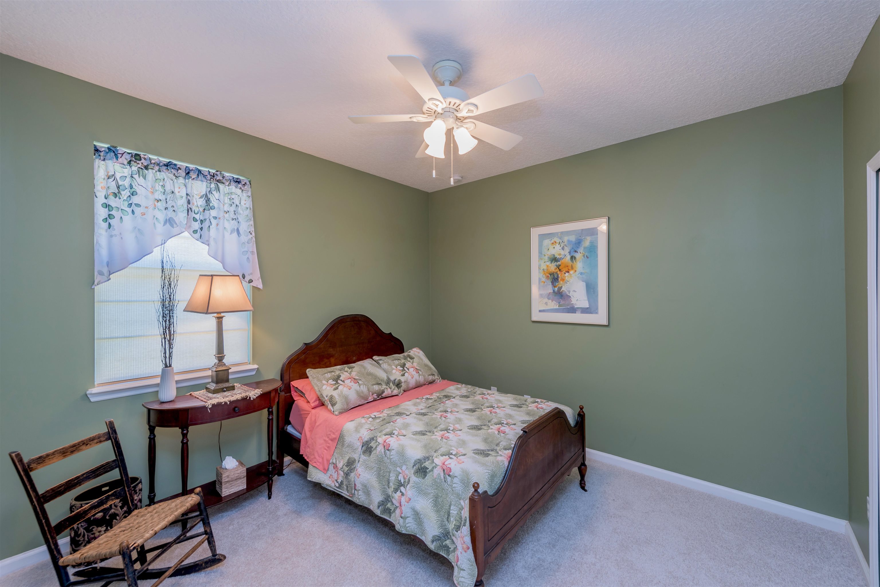 Image 18 of 32 For 1575 Barrington Cir