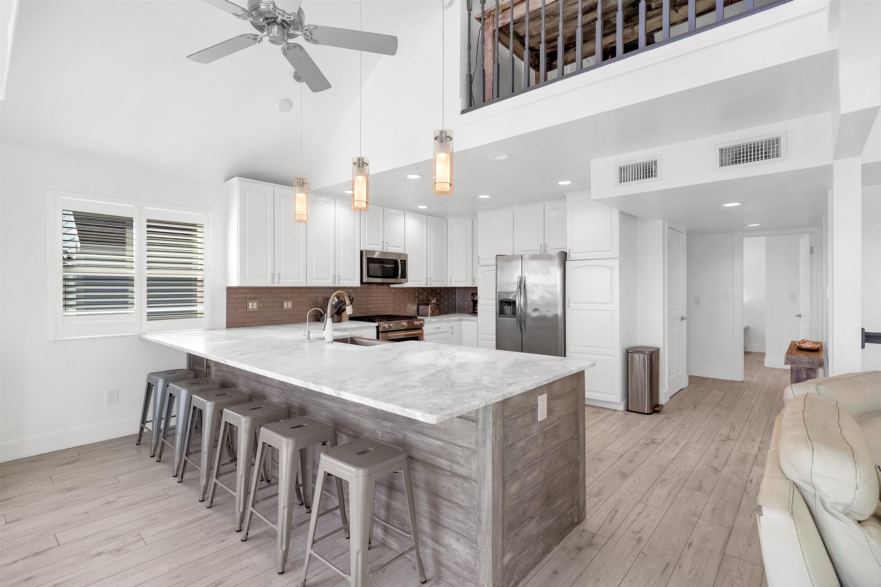 Image 12 of 60 For 1 E Street  