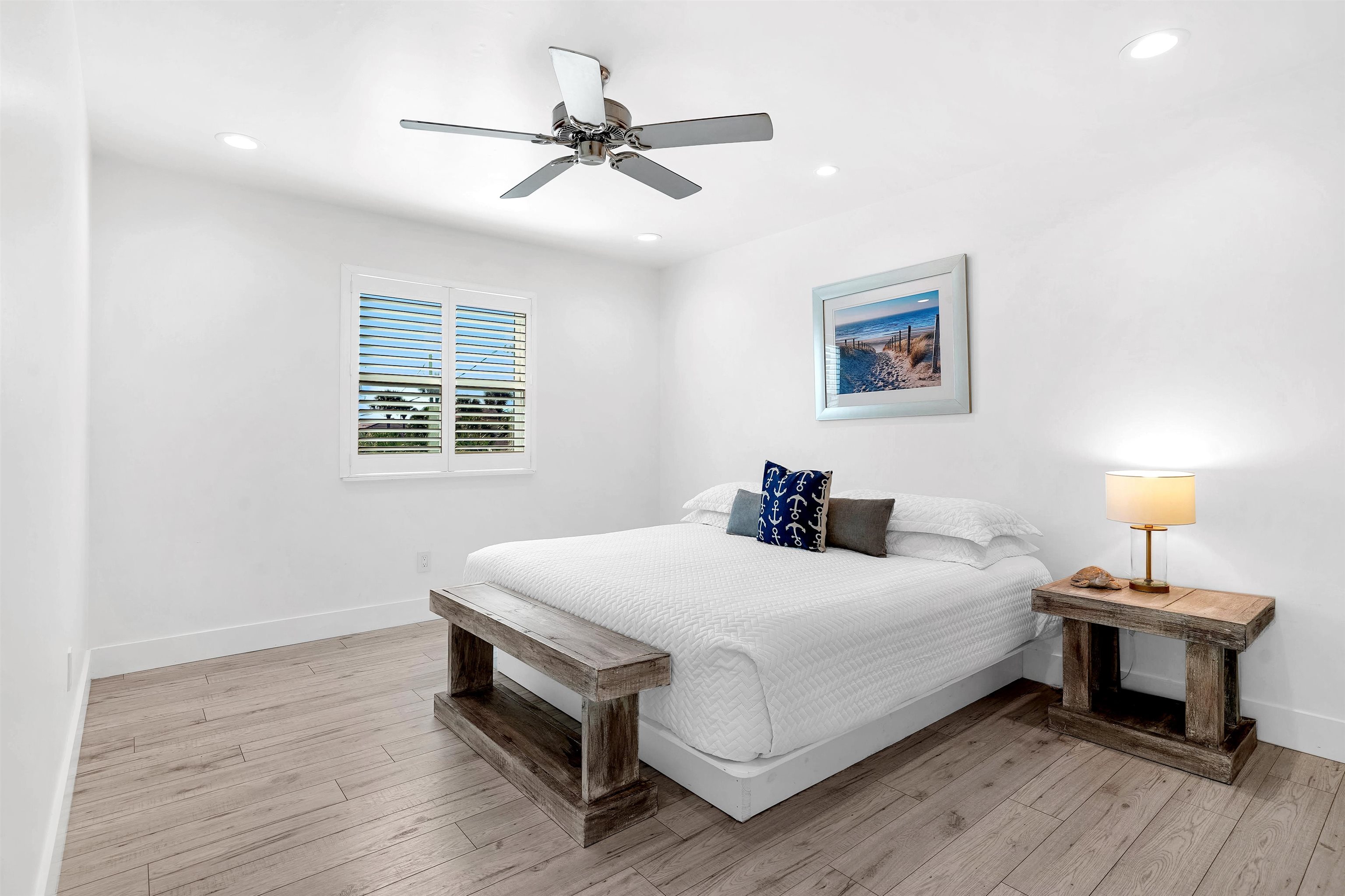 Image 27 of 60 For 1 E Street  