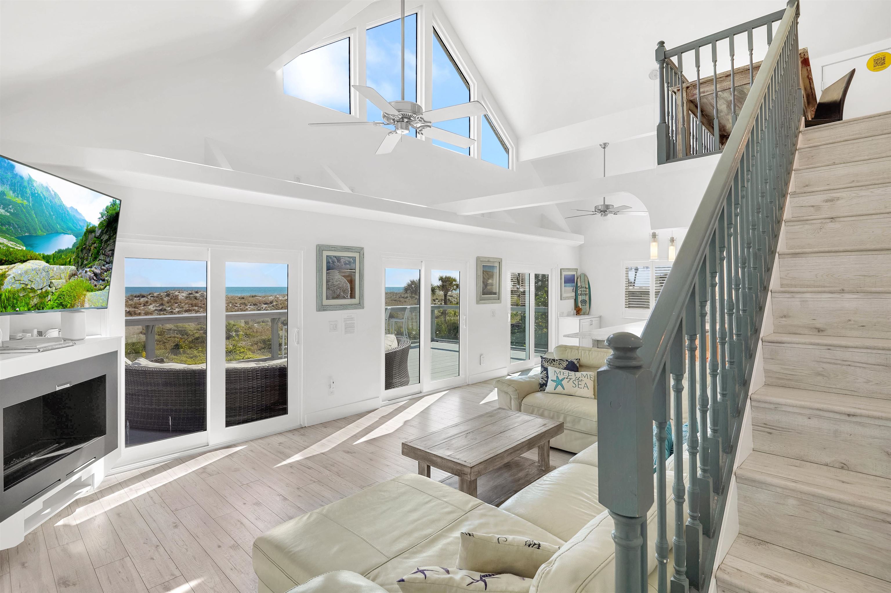 Image 3 of 60 For 1 E Street  