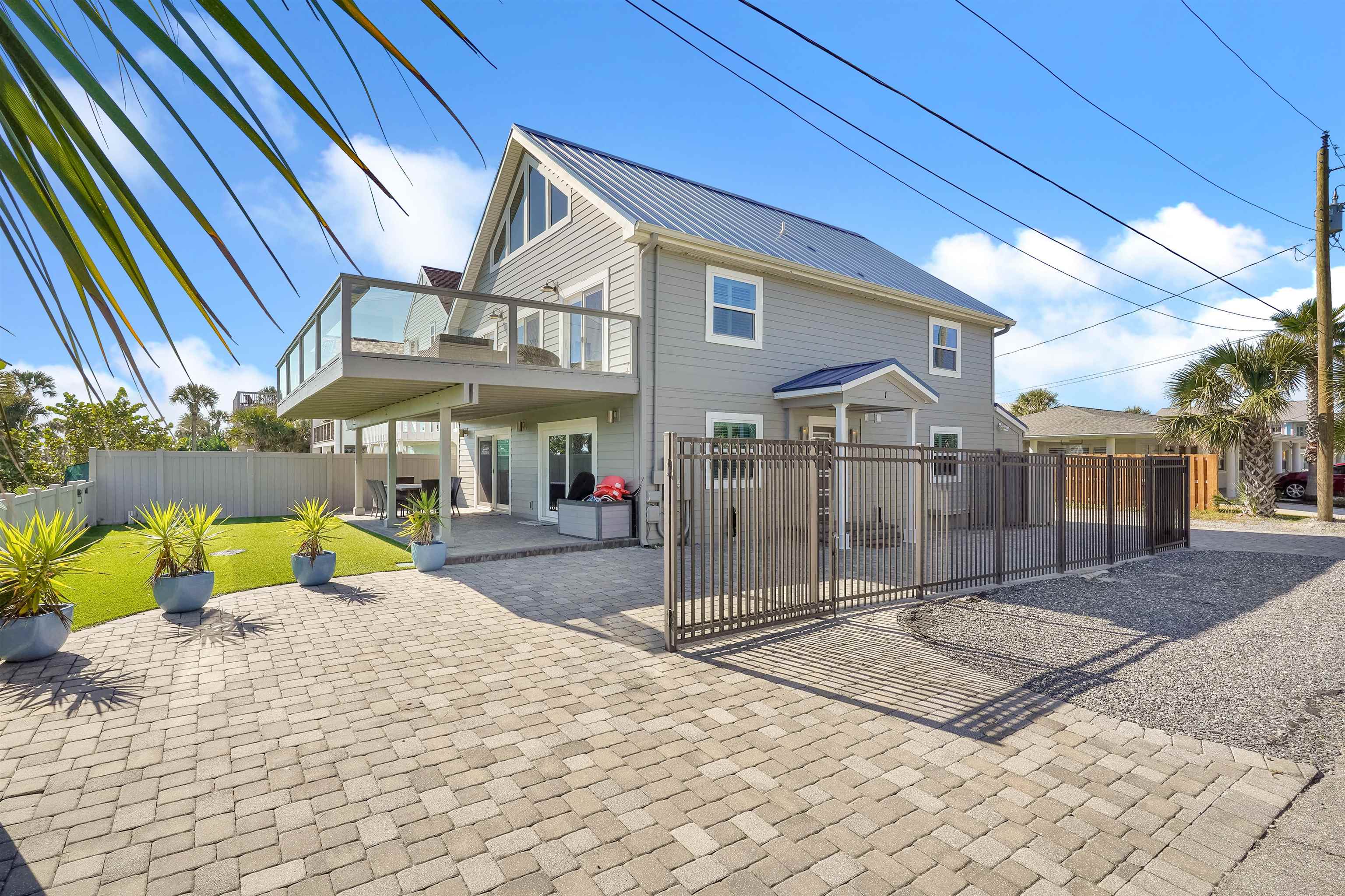 Image 39 of 60 For 1 E Street  