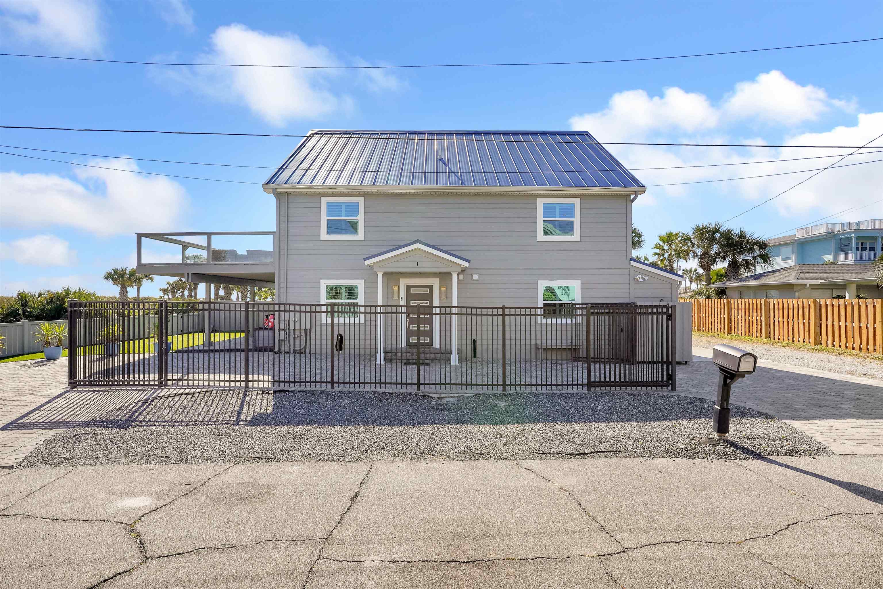 Image 40 of 60 For 1 E Street  