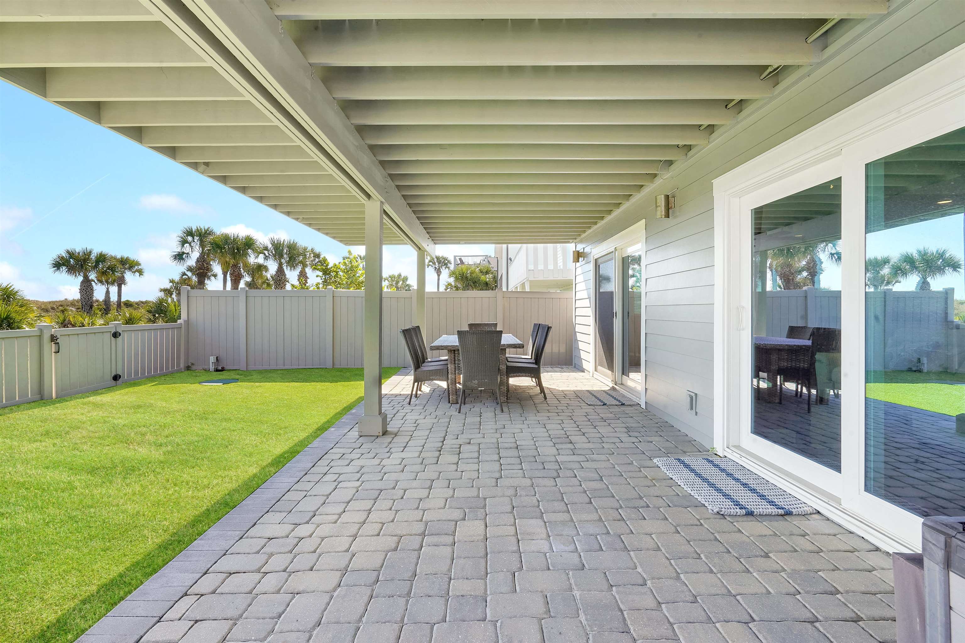 Image 42 of 60 For 1 E Street  