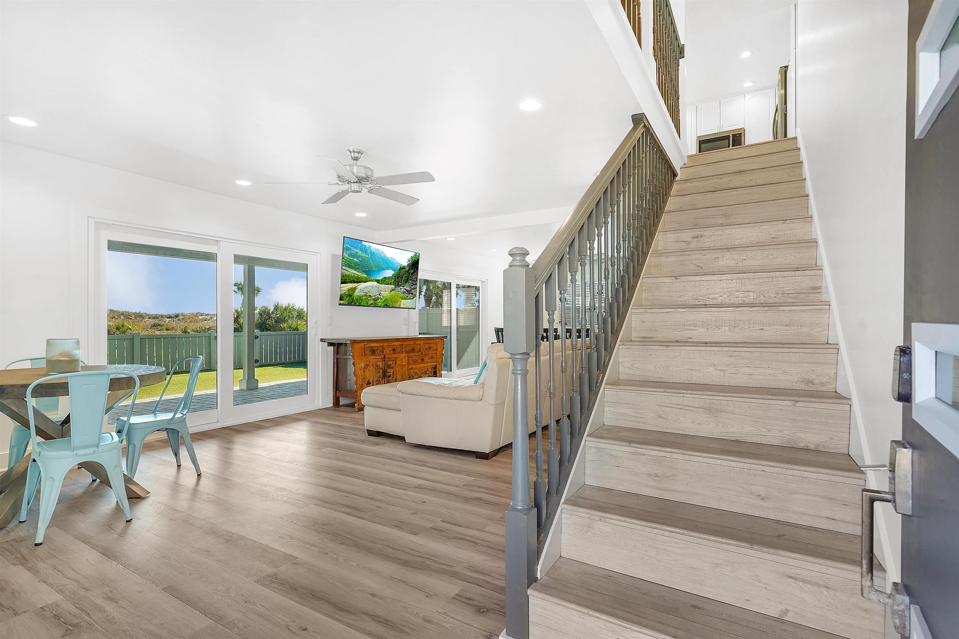 Image 8 of 60 For 1 E Street  