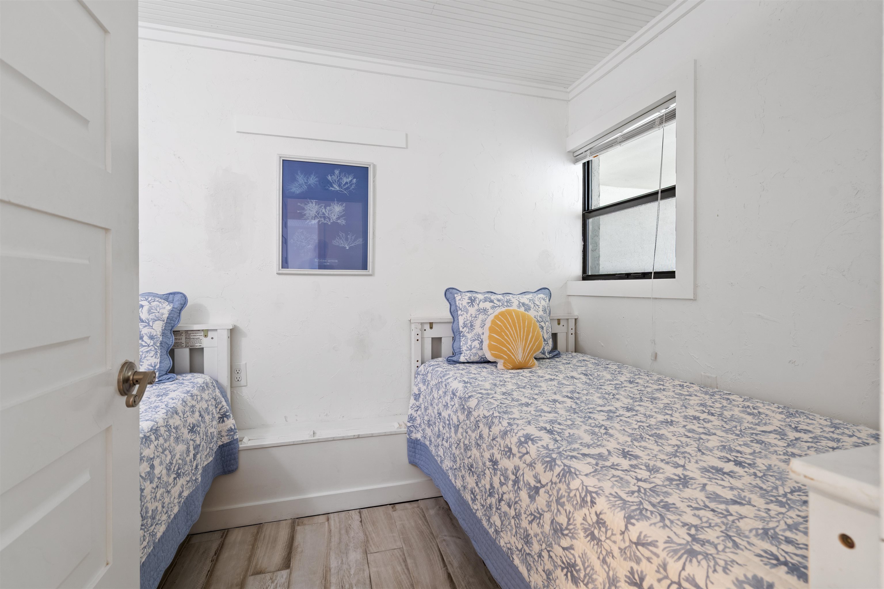 Image 19 of 53 For 4670 A1a S 1403