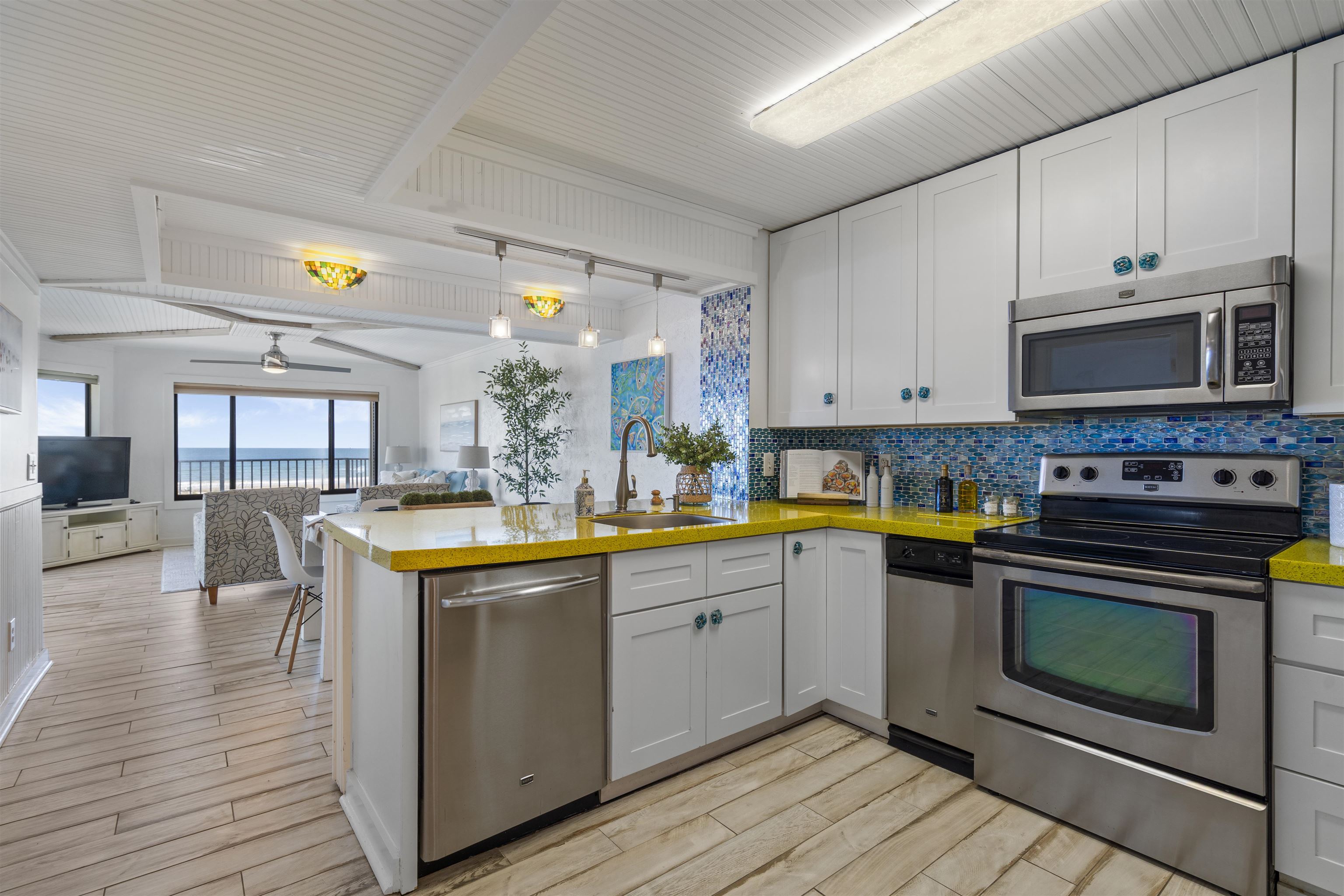 Image 2 of 53 For 4670 A1a S 1403