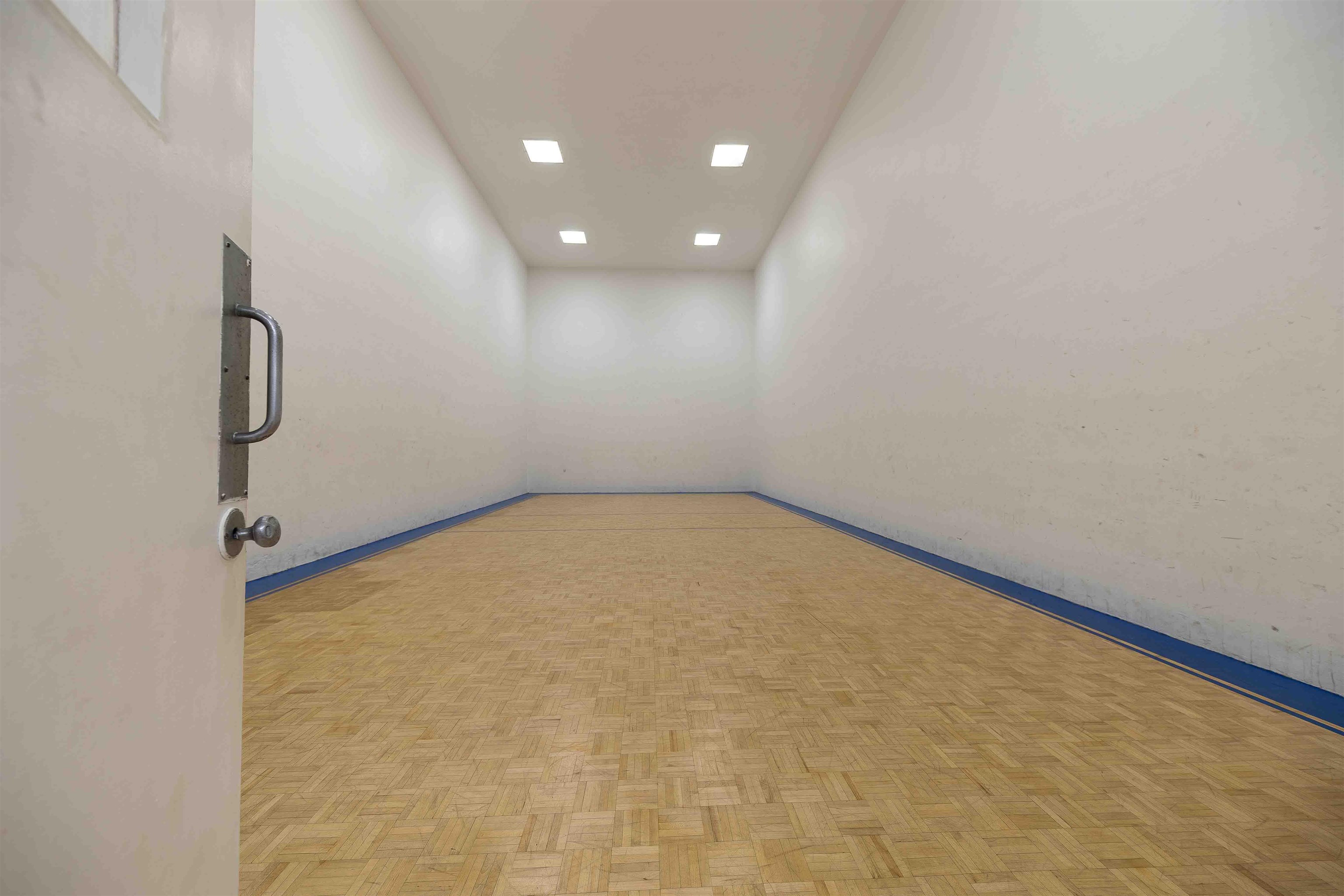 Image 37 of 53 For 4670 A1a S 1403