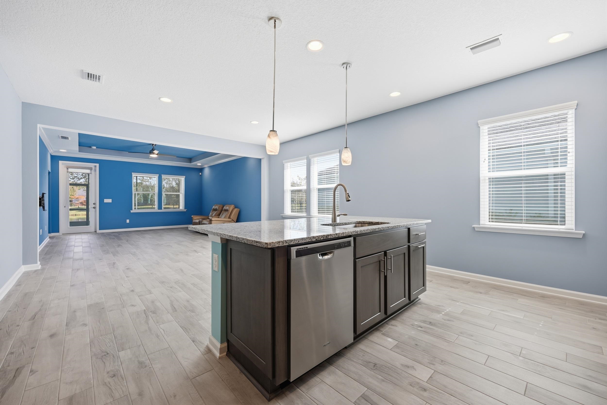 Image 11 of 56 For 163 Bella Dr