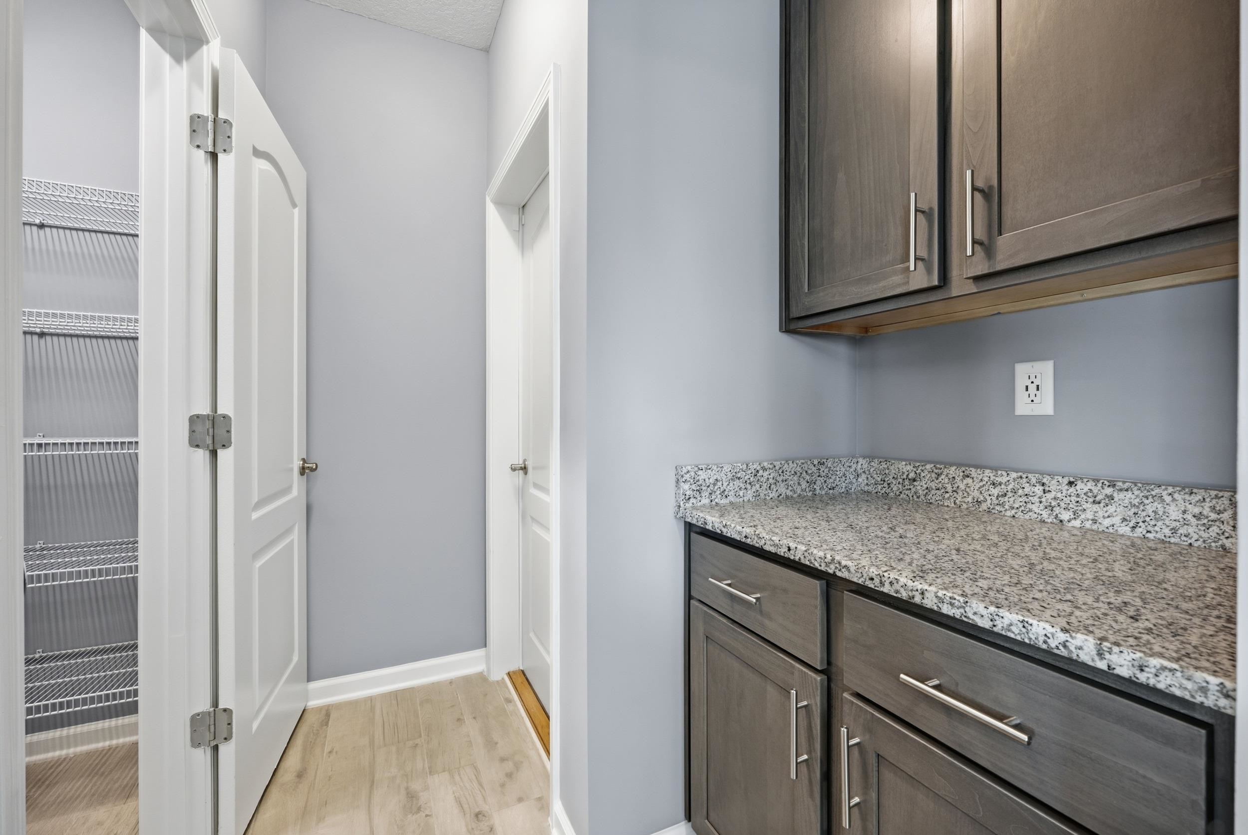 Image 32 of 56 For 163 Bella Dr