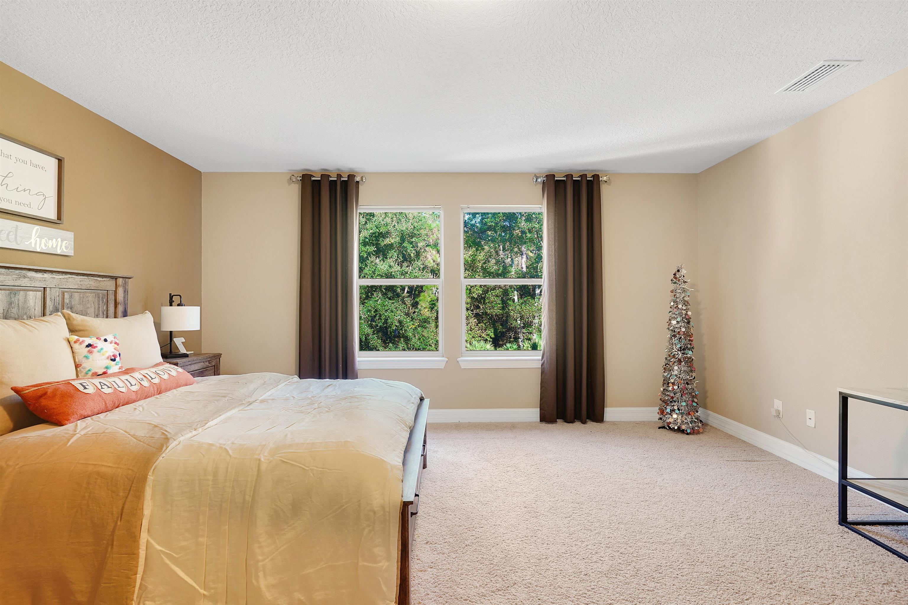 Image 18 of 55 For 247 Los Alamos St