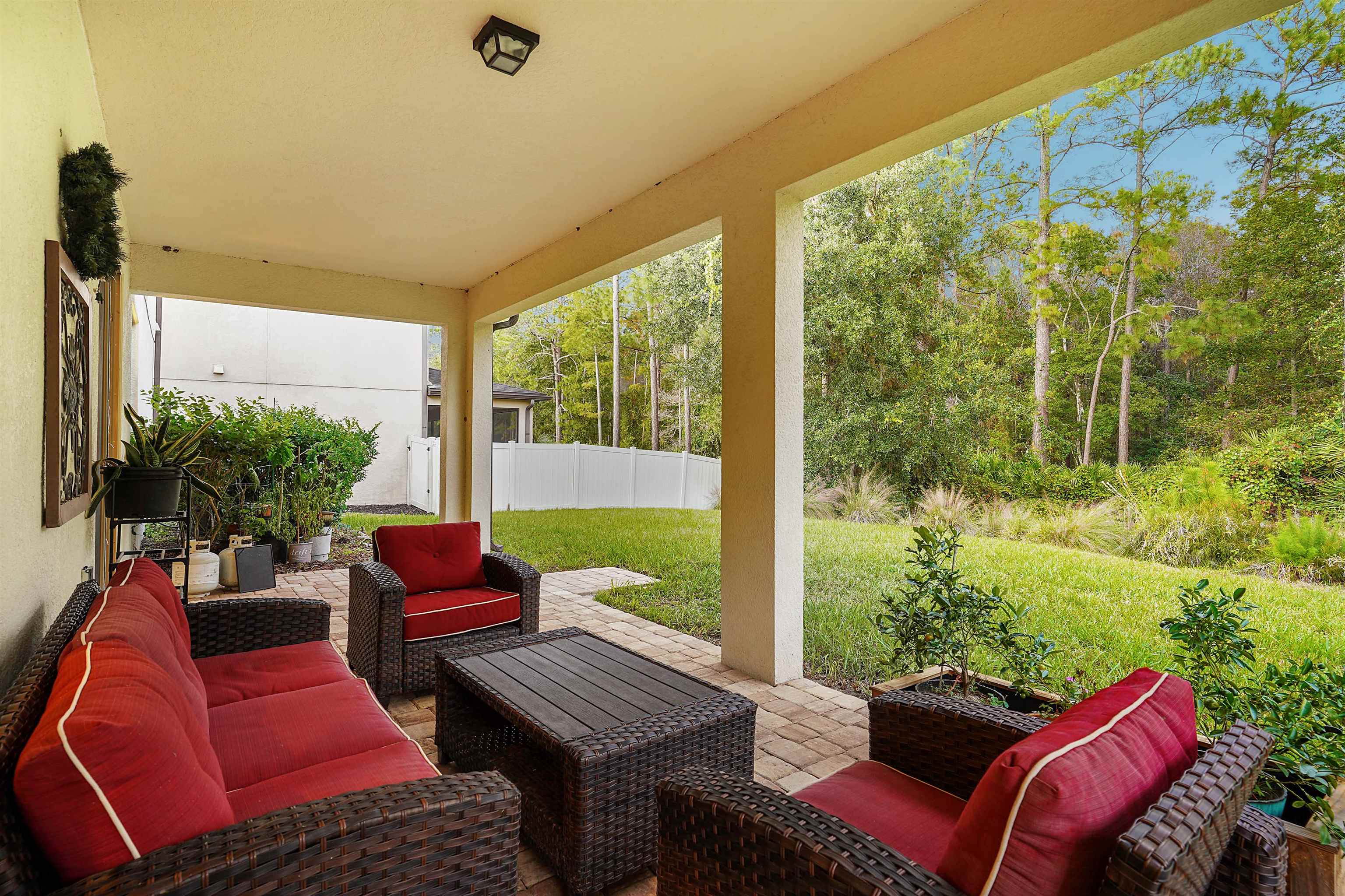 Image 43 of 55 For 247 Los Alamos St