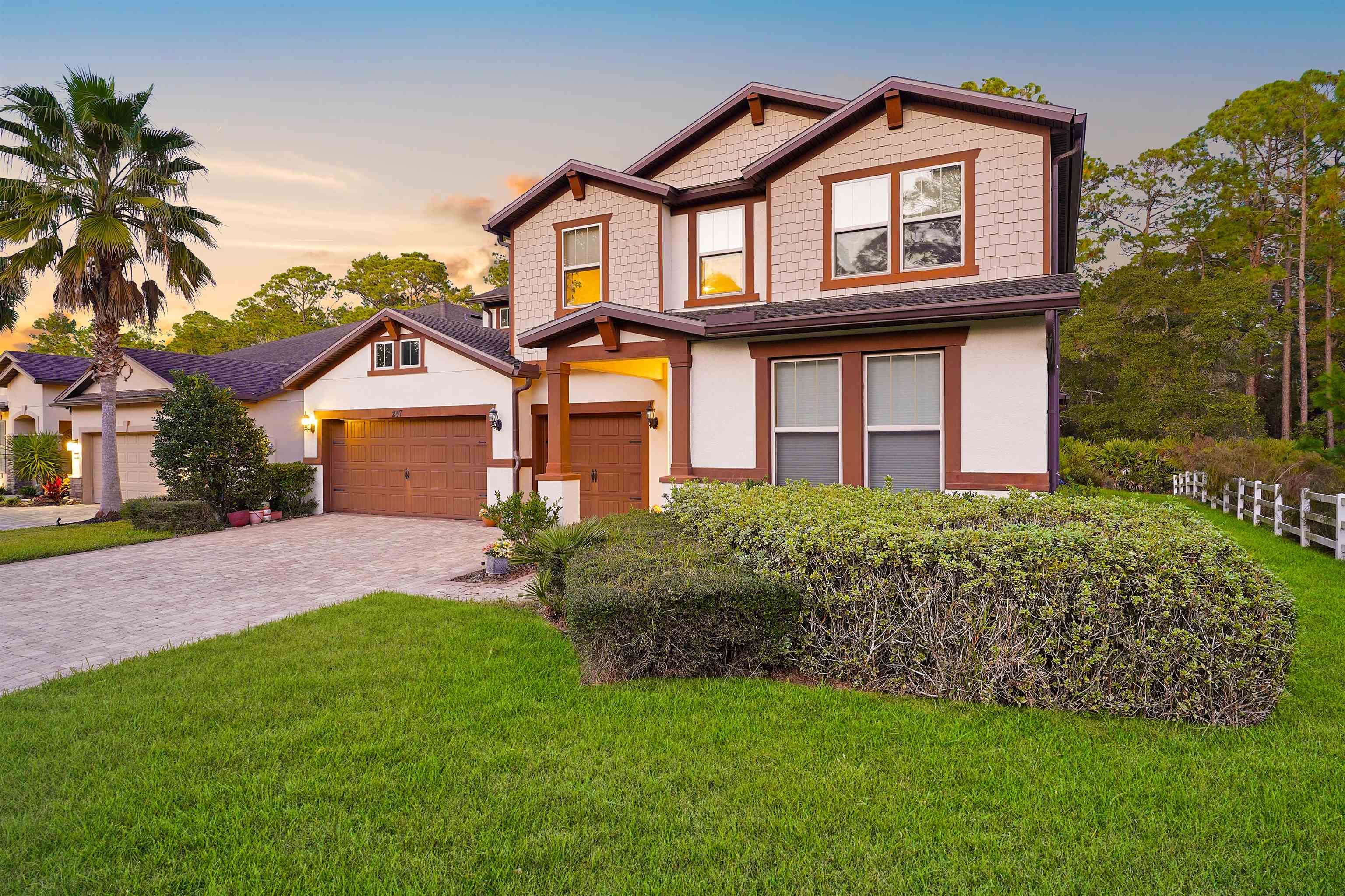 Image 46 of 55 For 247 Los Alamos St