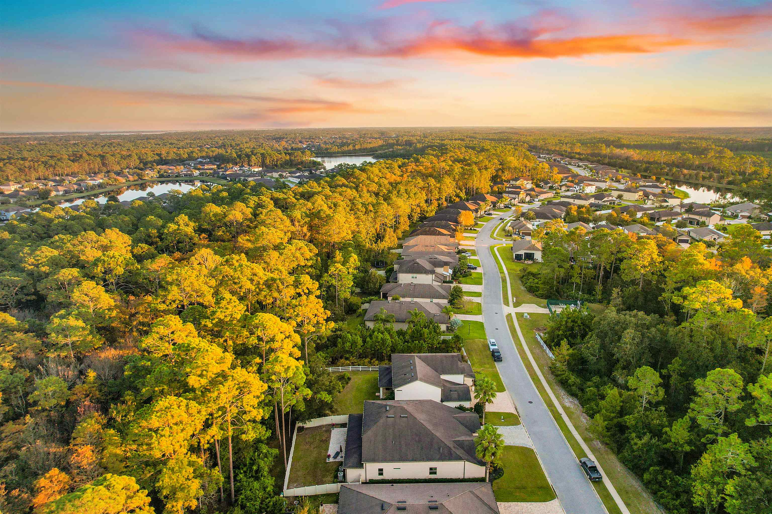 Image 51 of 55 For 247 Los Alamos St