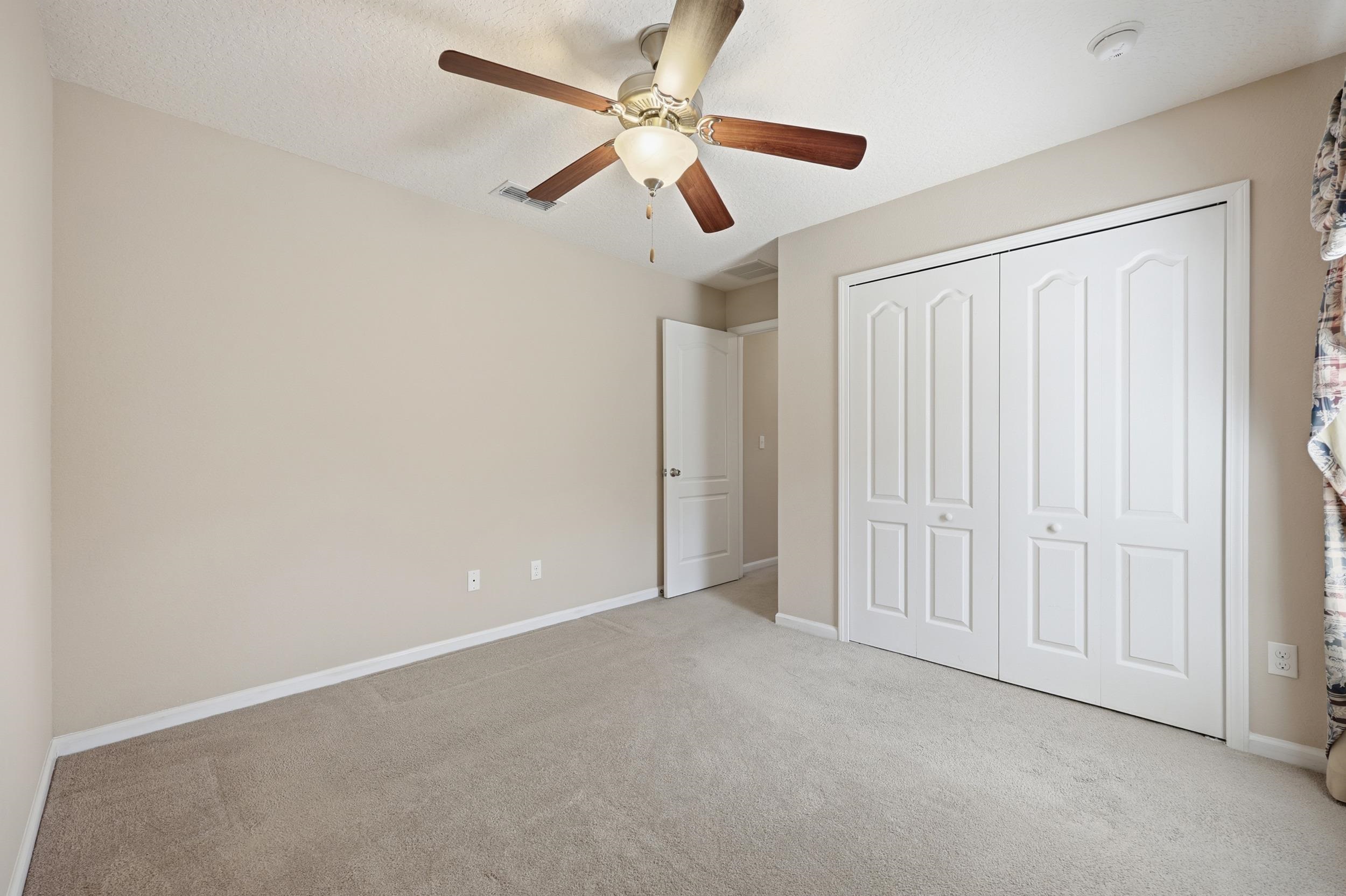 Image 29 of 55 For 199 Twin Lakes Dr