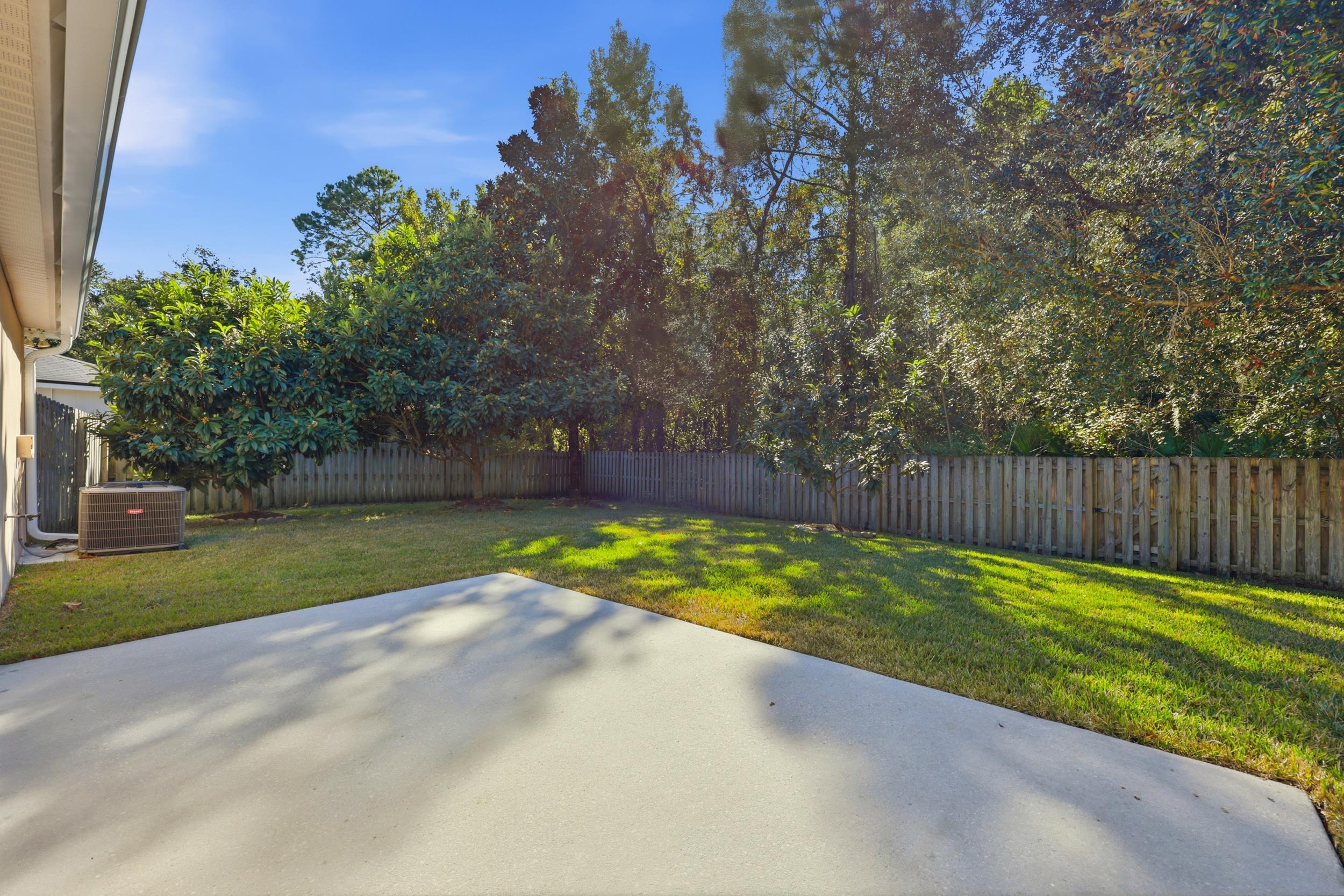 Image 35 of 55 For 199 Twin Lakes Dr