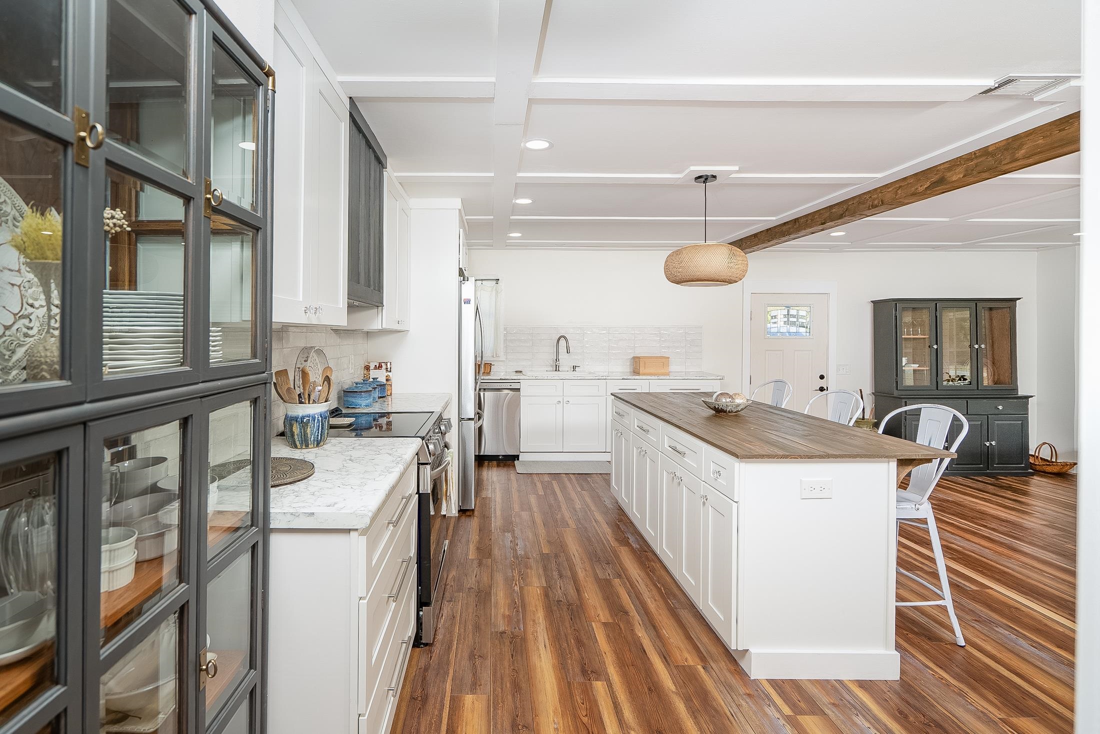 Image 16 of 87 For 123 Esperanza Grove Rd