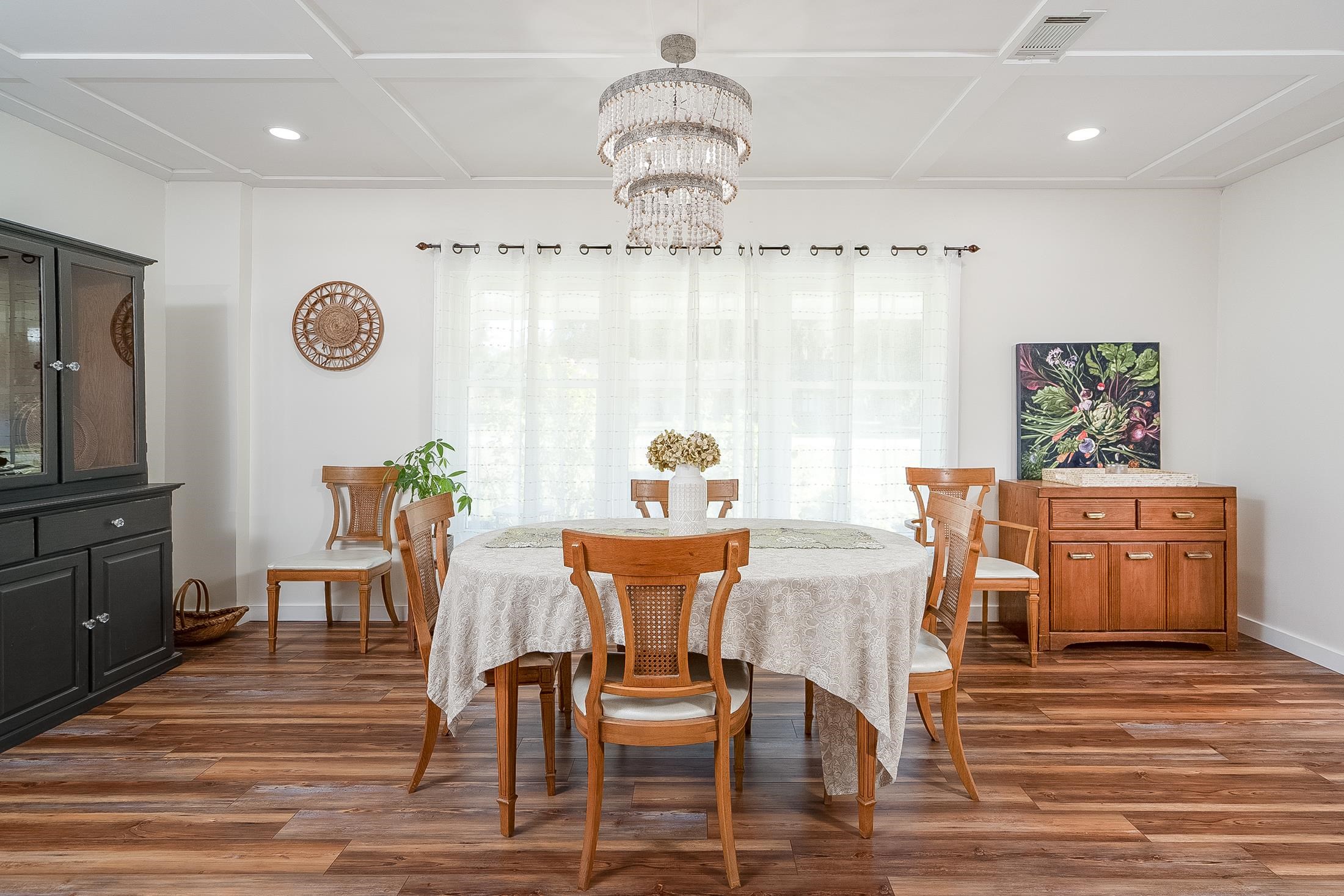 Image 21 of 87 For 123 Esperanza Grove Rd