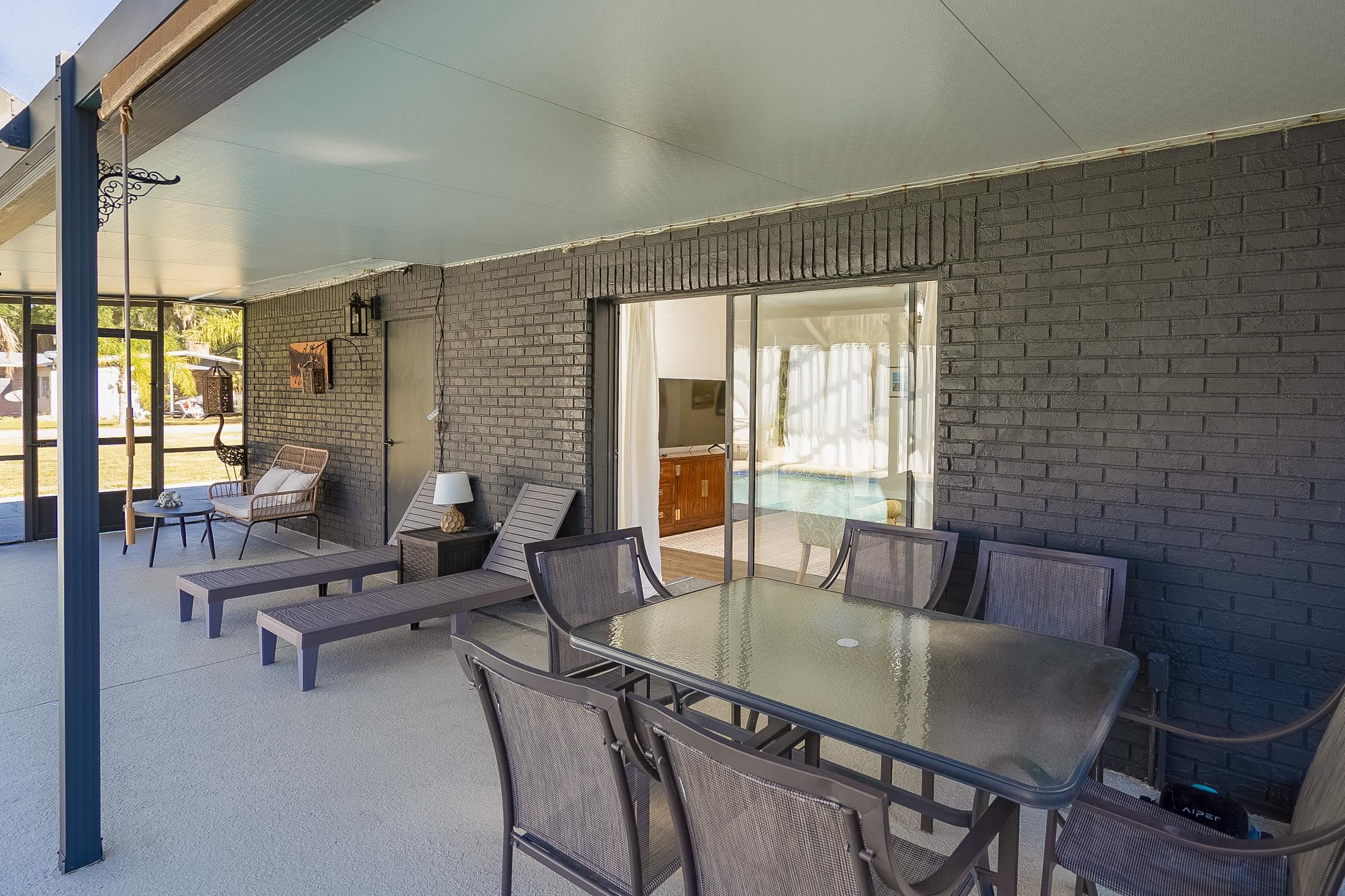 Image 25 of 87 For 123 Esperanza Grove Rd