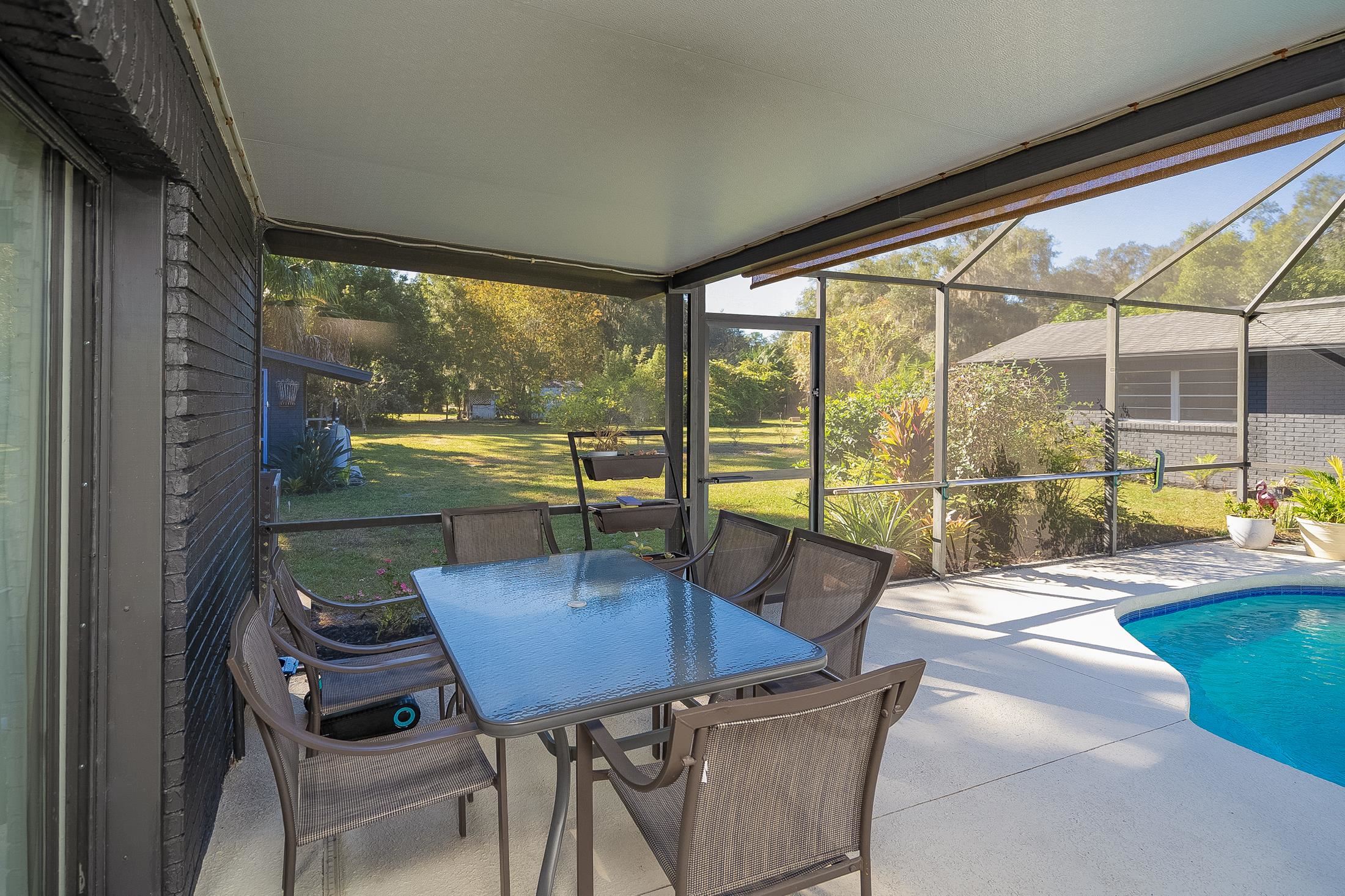 Image 28 of 87 For 123 Esperanza Grove Rd