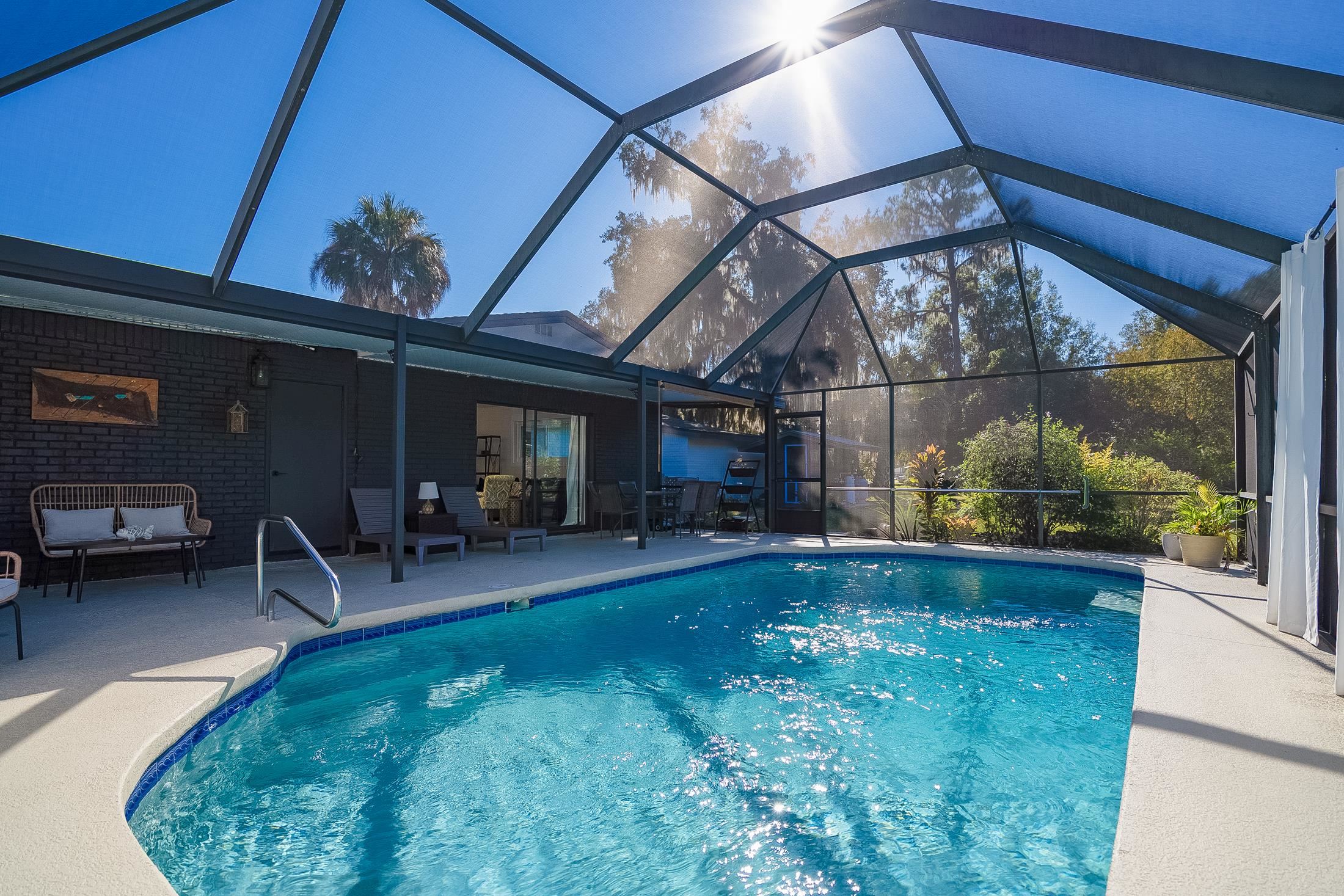 Image 31 of 87 For 123 Esperanza Grove Rd